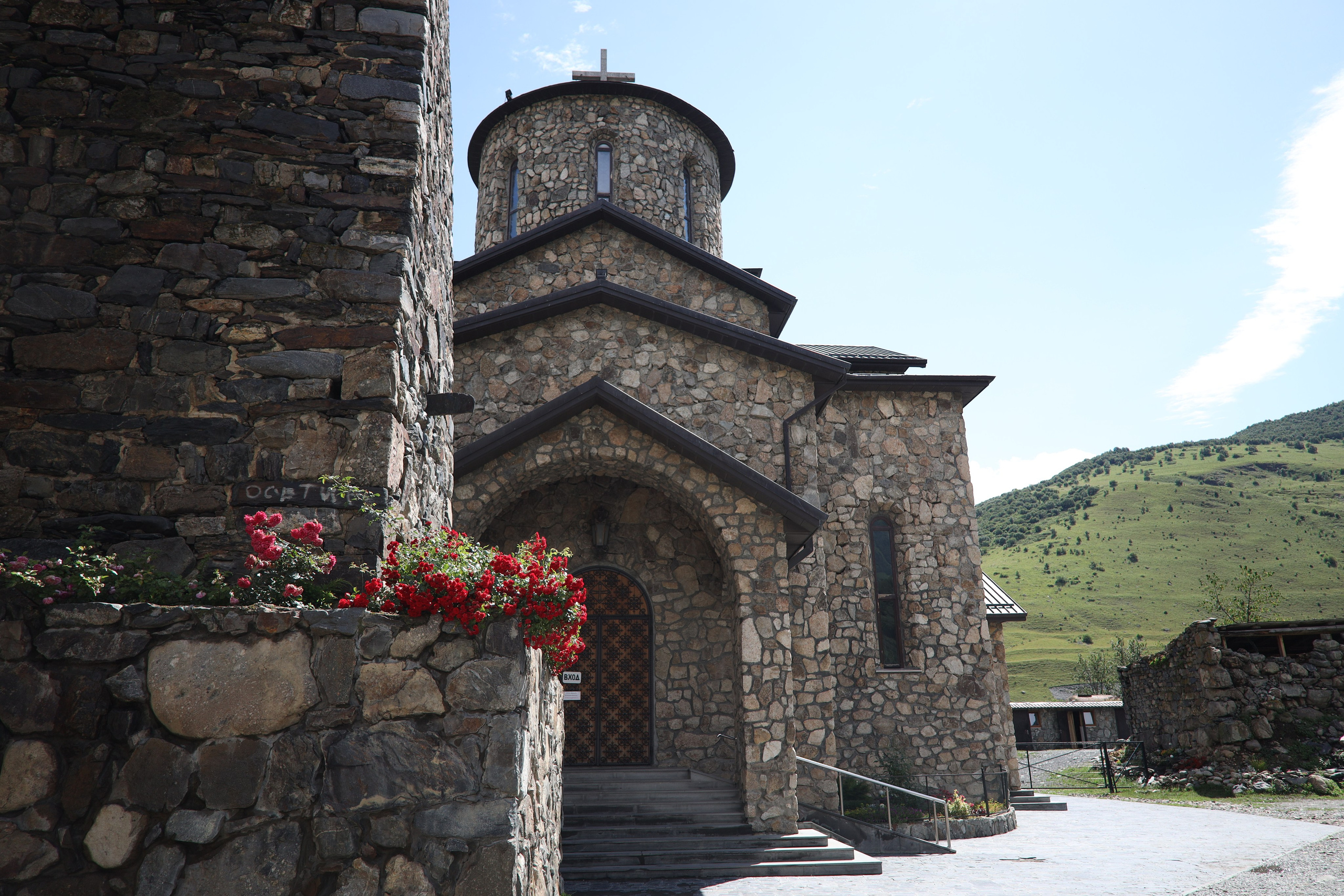 Северная Осетия июль 2025 год. Кармадон, Даргивз и Цей. Семейный детский фотограф Краснодарский край Оксана Колос