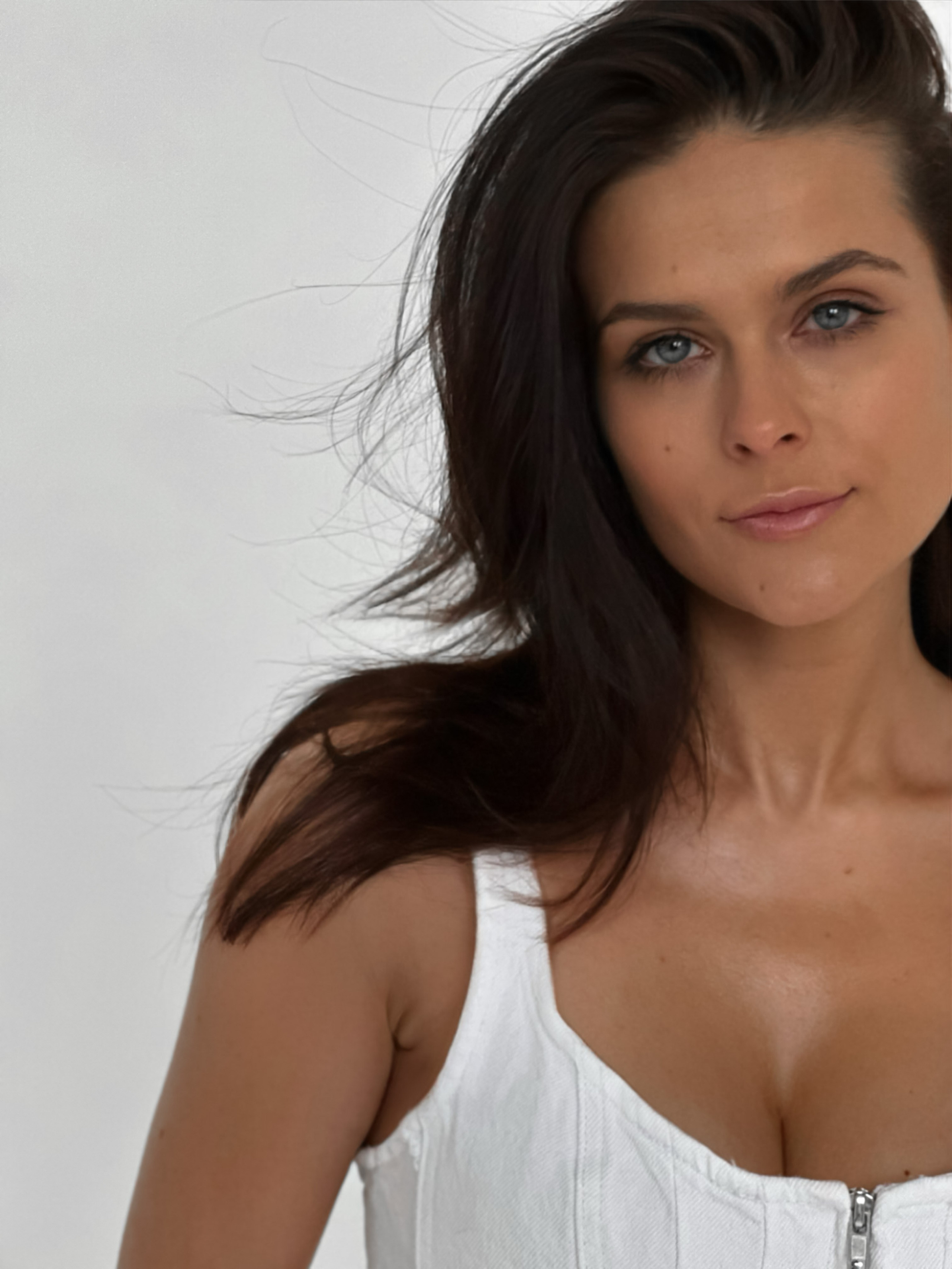 Съёмка для студии моментального загара. Креативный визуал * фотограф спб * контент мейкер