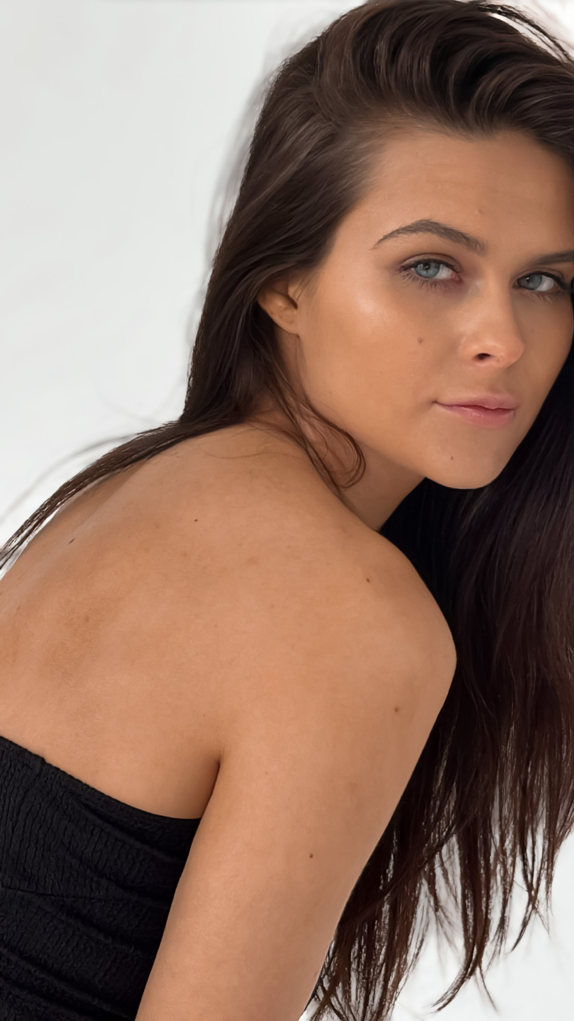 Съёмка для студии моментального загара. Креативный визуал * фотограф спб * контент мейкер