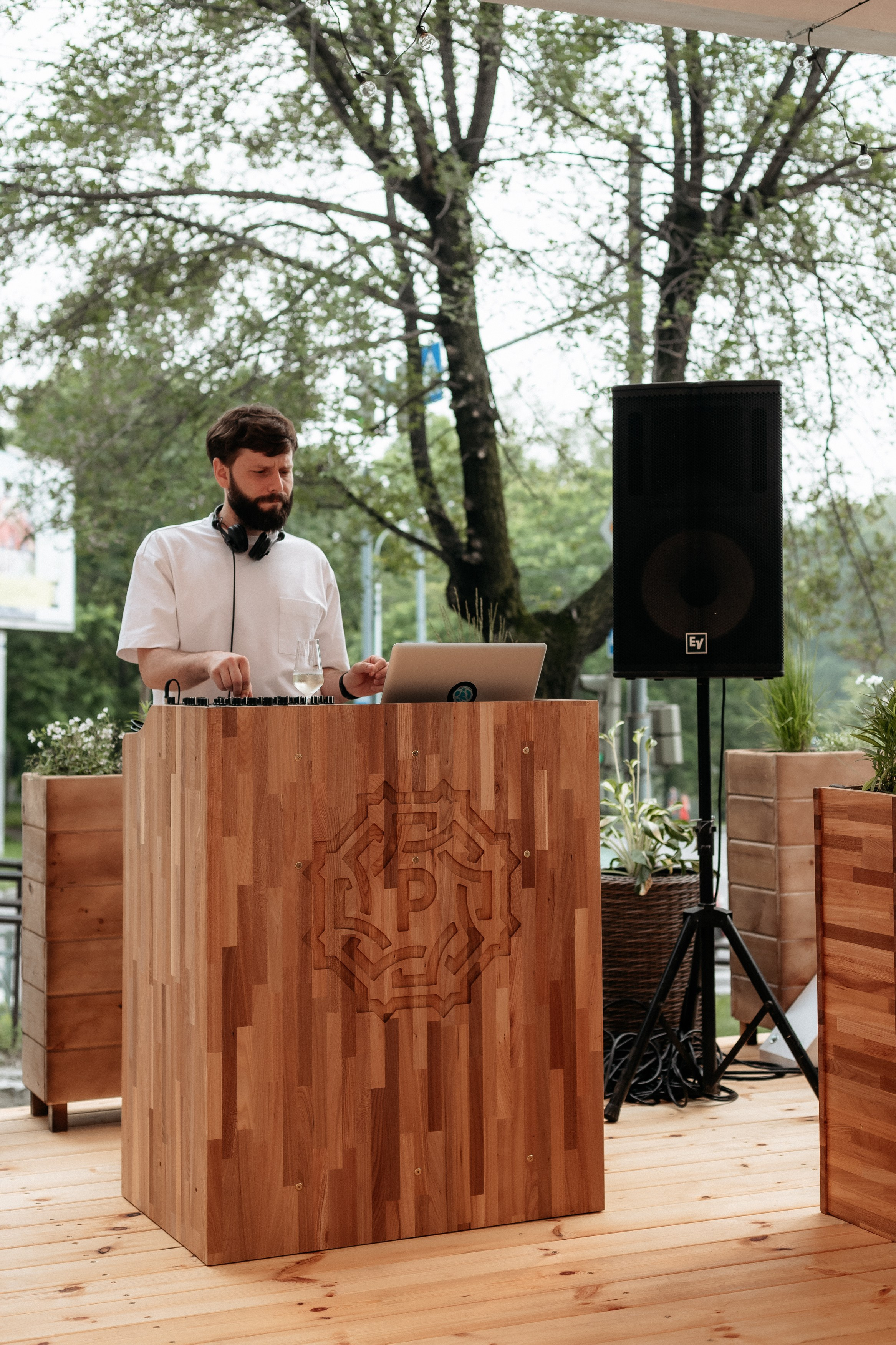 РЕСНОТА — ОТКРЫТИЕ ТЕРРАСЫ. СВОИ. ФОТООТЧЕТЫ-СОБЫТИЯ-МЕСТА