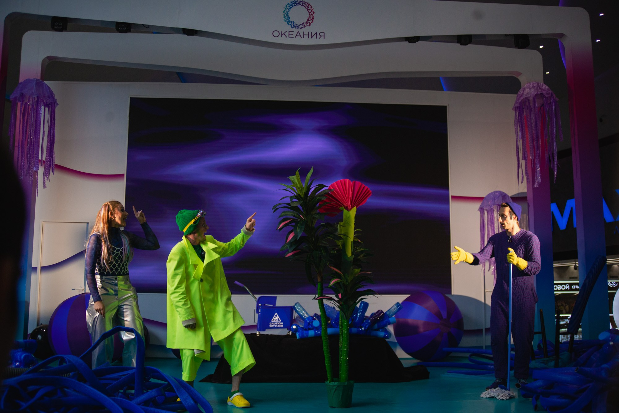 Сказка в ТЦ Океания. Репортажный и концертный фотограф в Москве Анастасия Осень