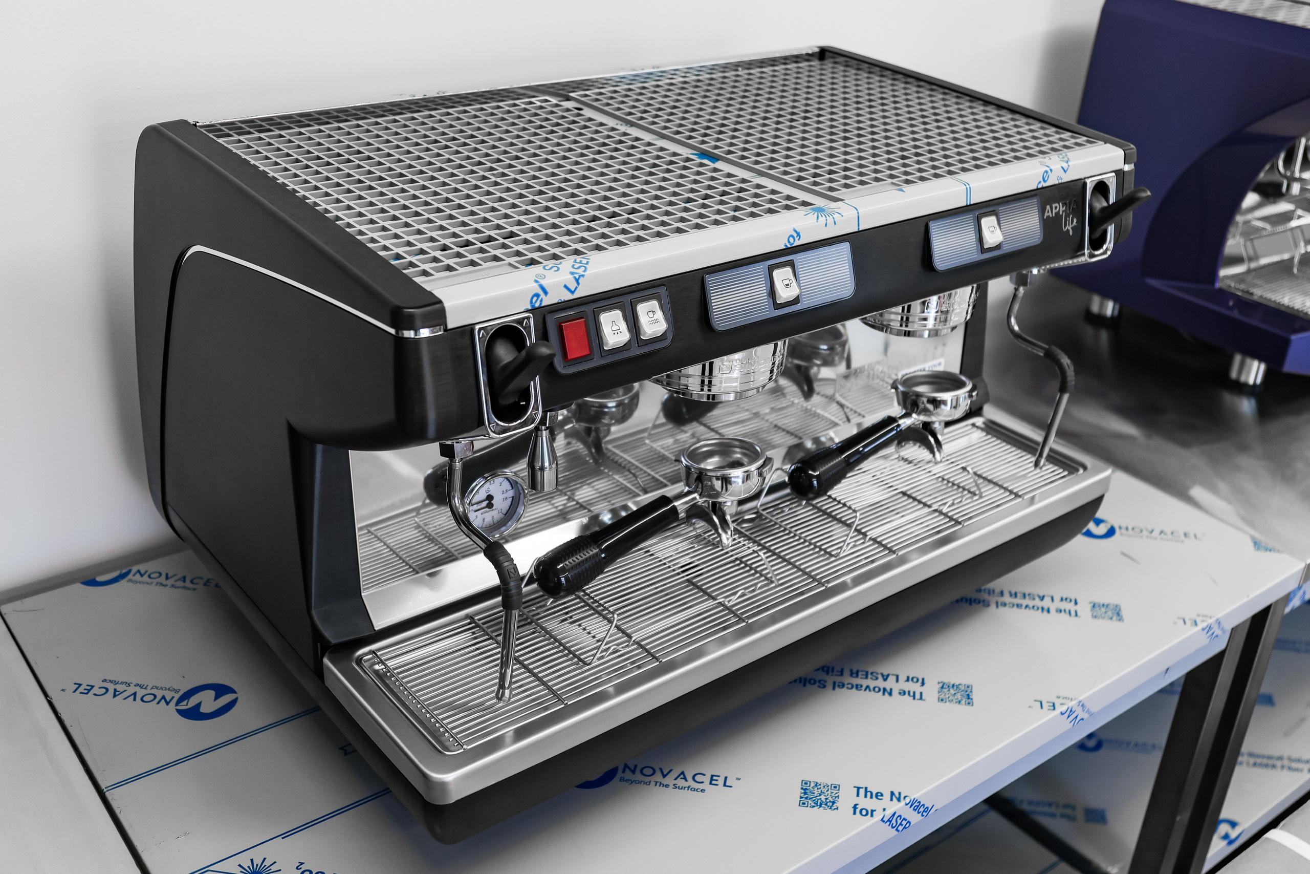 COFFEE MACHINES FOR MARKETPLACE. Mixturecaptures