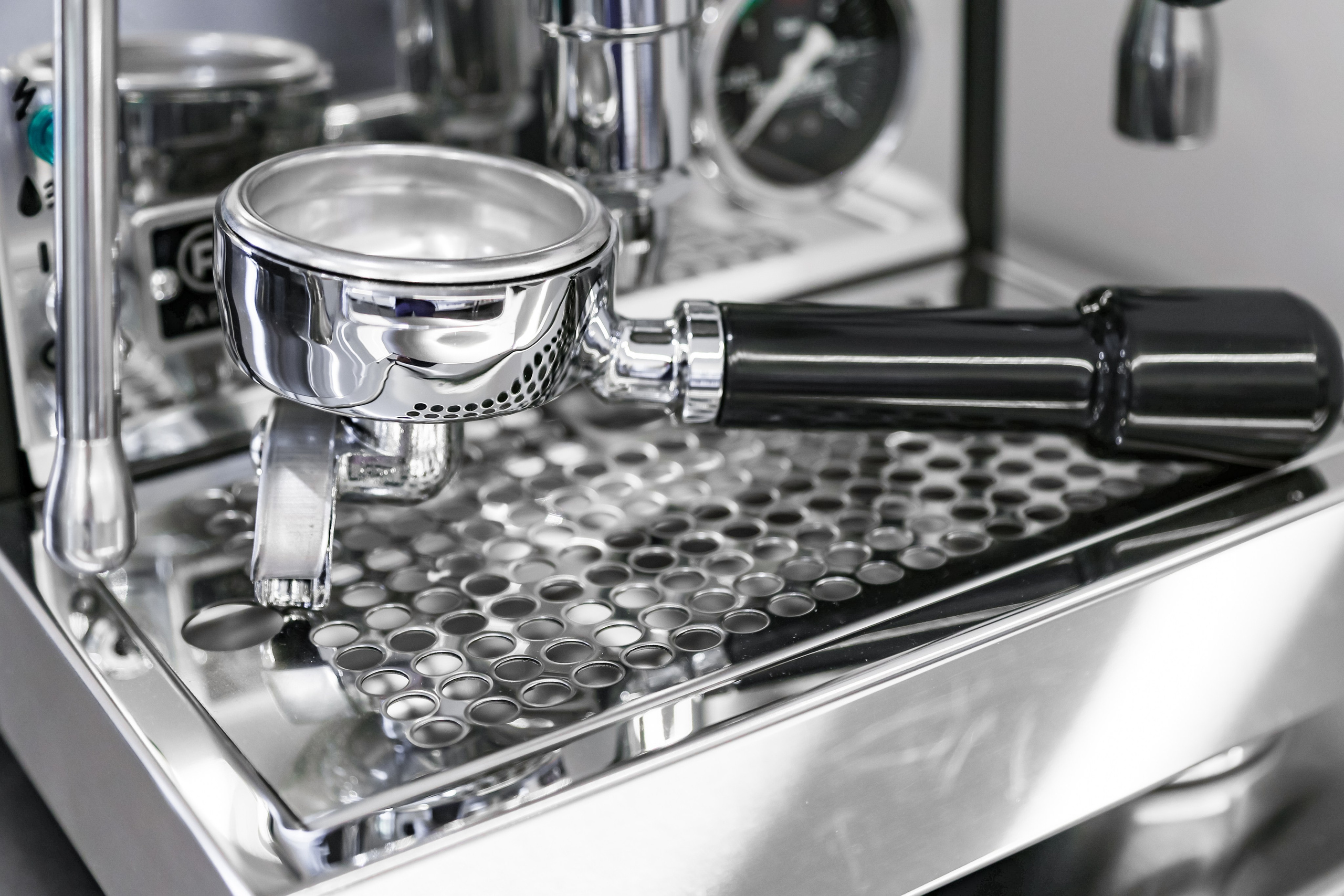 COFFEE MACHINES FOR MARKETPLACE. Mixturecaptures