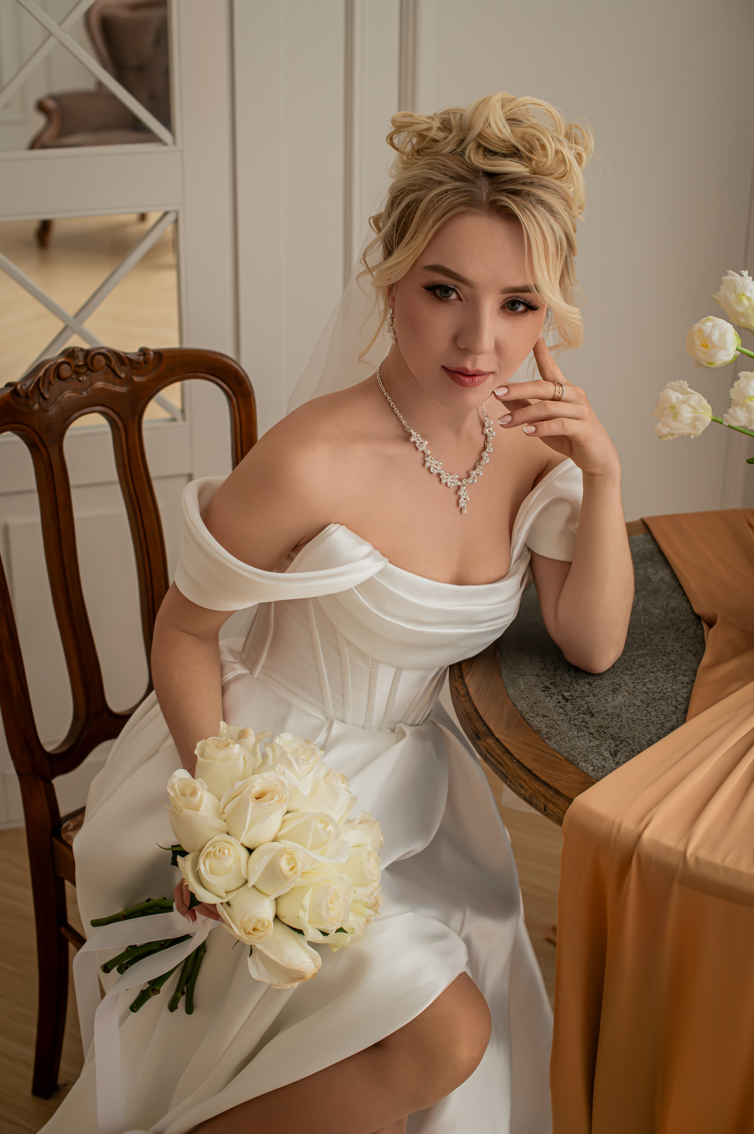 Съемка в студии, гостинице. Семейный и свадебный фотограф в Донецке Донская Анастасия