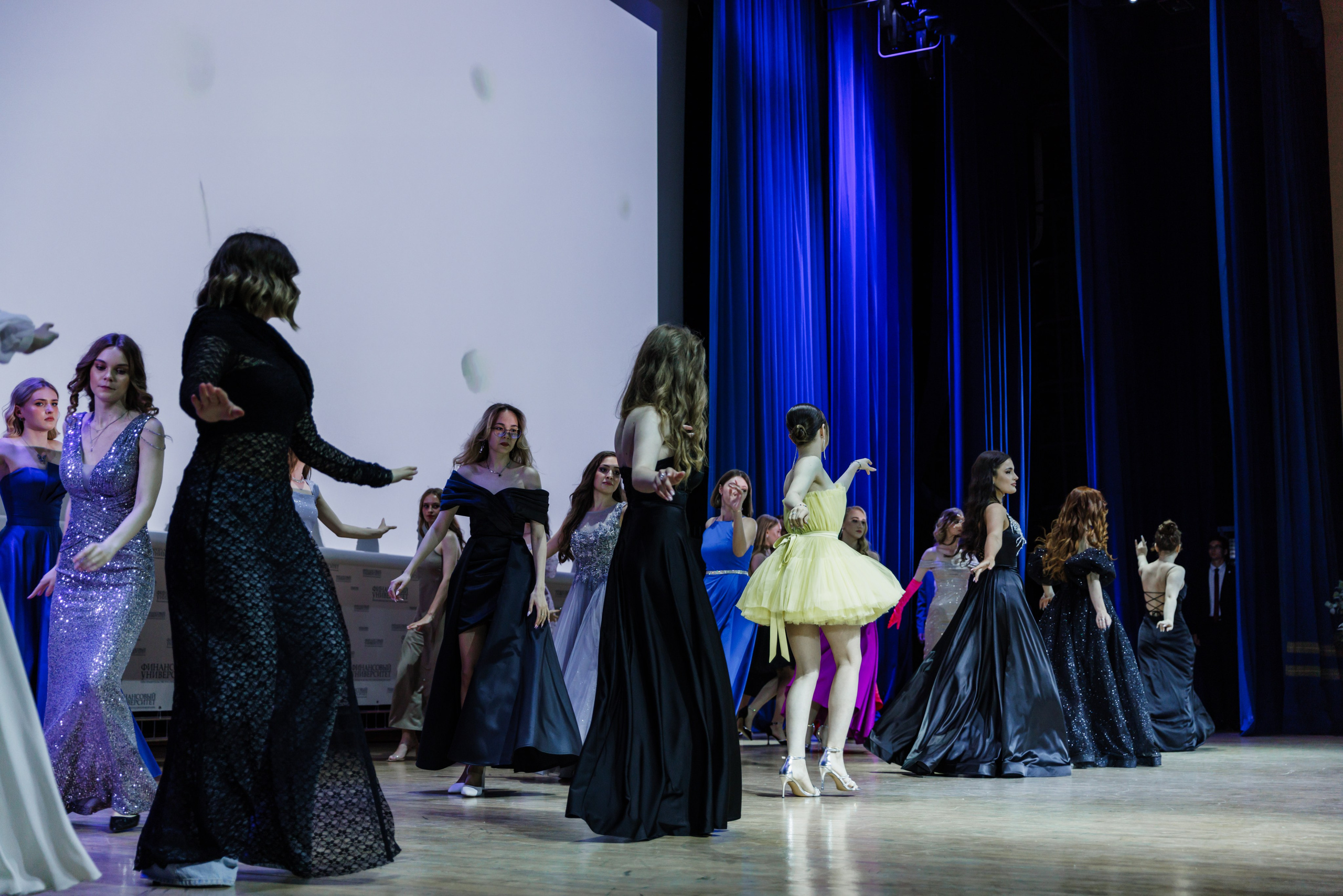 Финансовый университет. Фотограф Москва Шептаев Артём