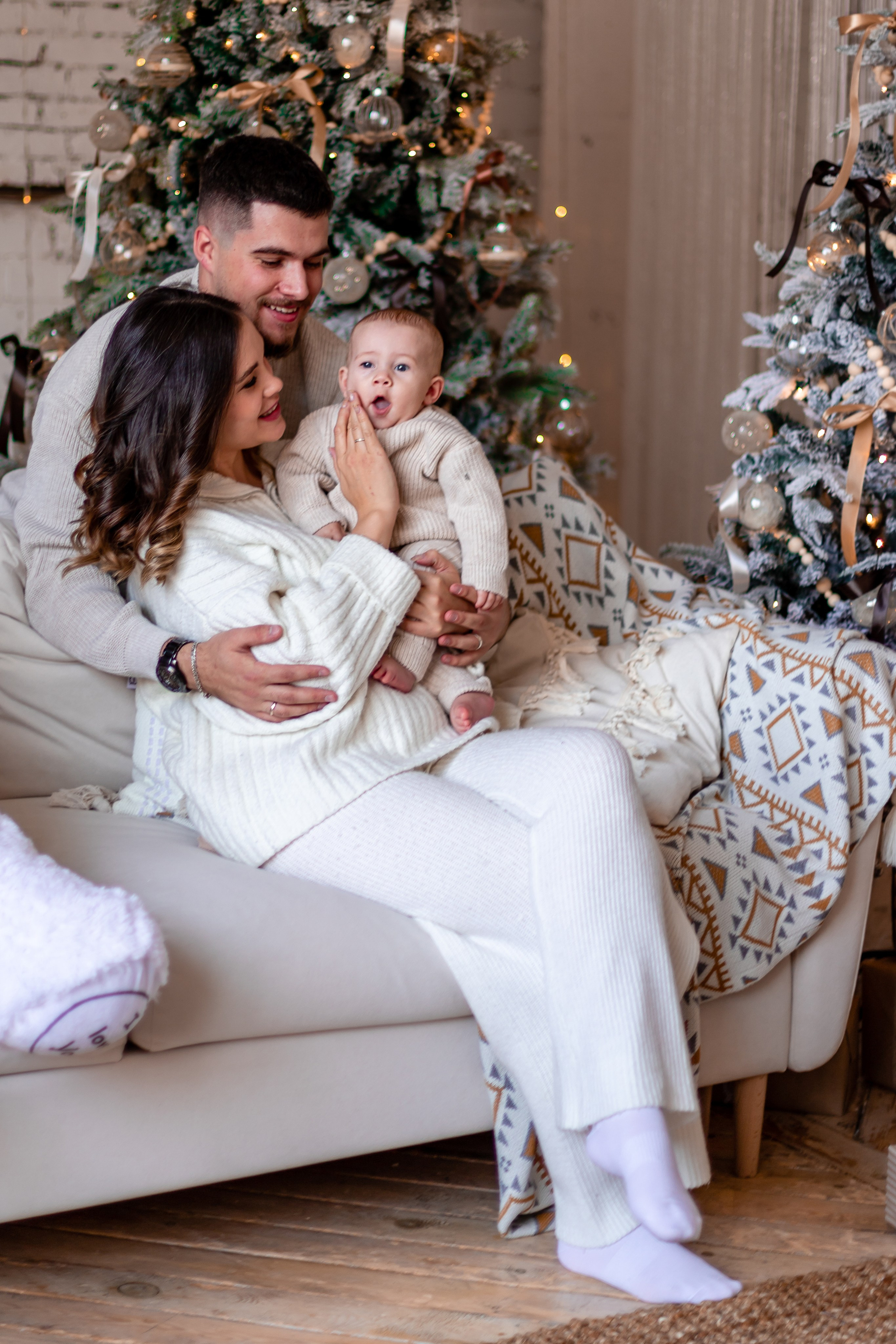 Семейная Новогодняя фотосессия. Семейный и детский фотограф в Хабаровске Алевтина Проскурякова