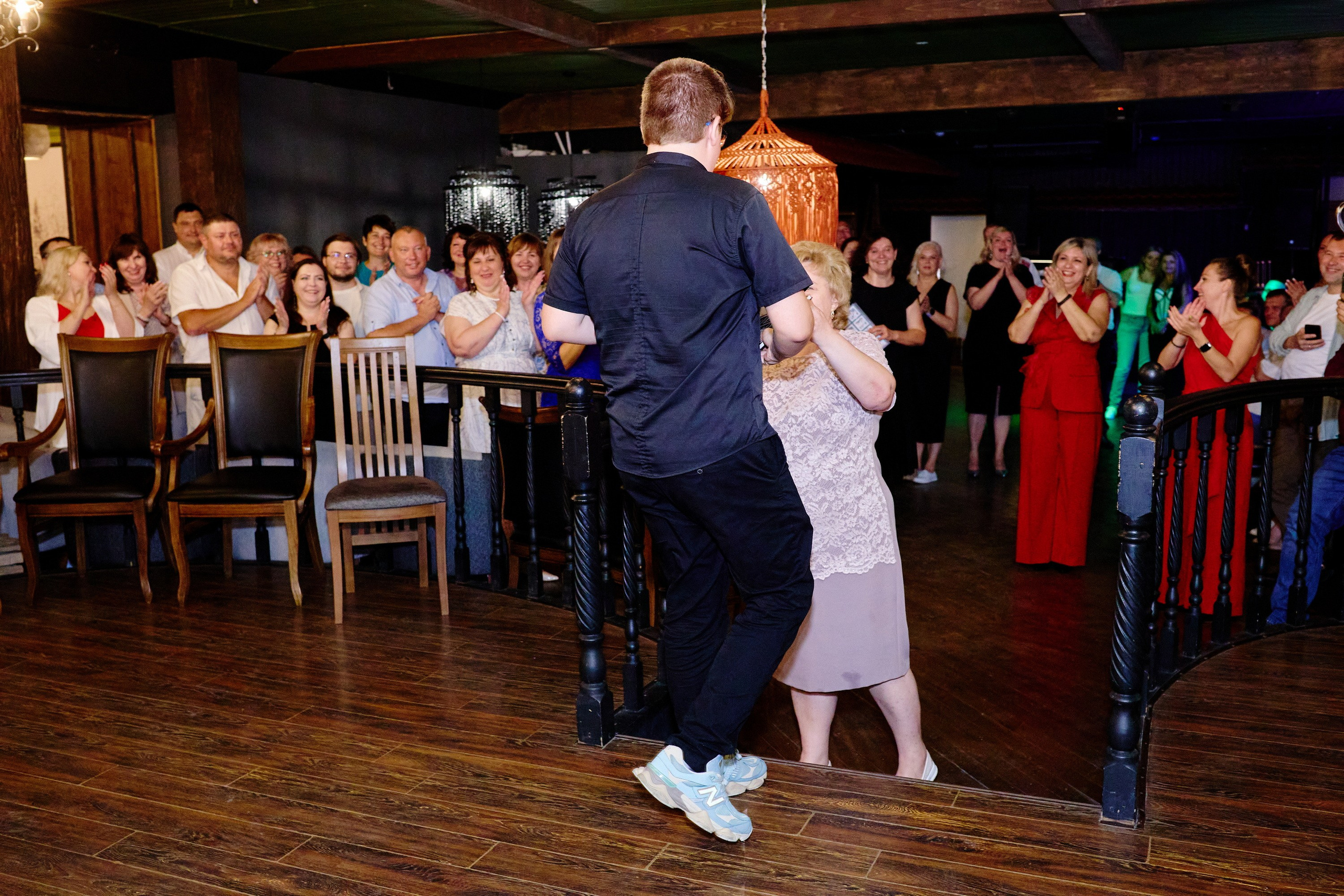 Выпускной 35 Сош. Фотограф Выпускные альбомы Таганрог Сергей Коробченко