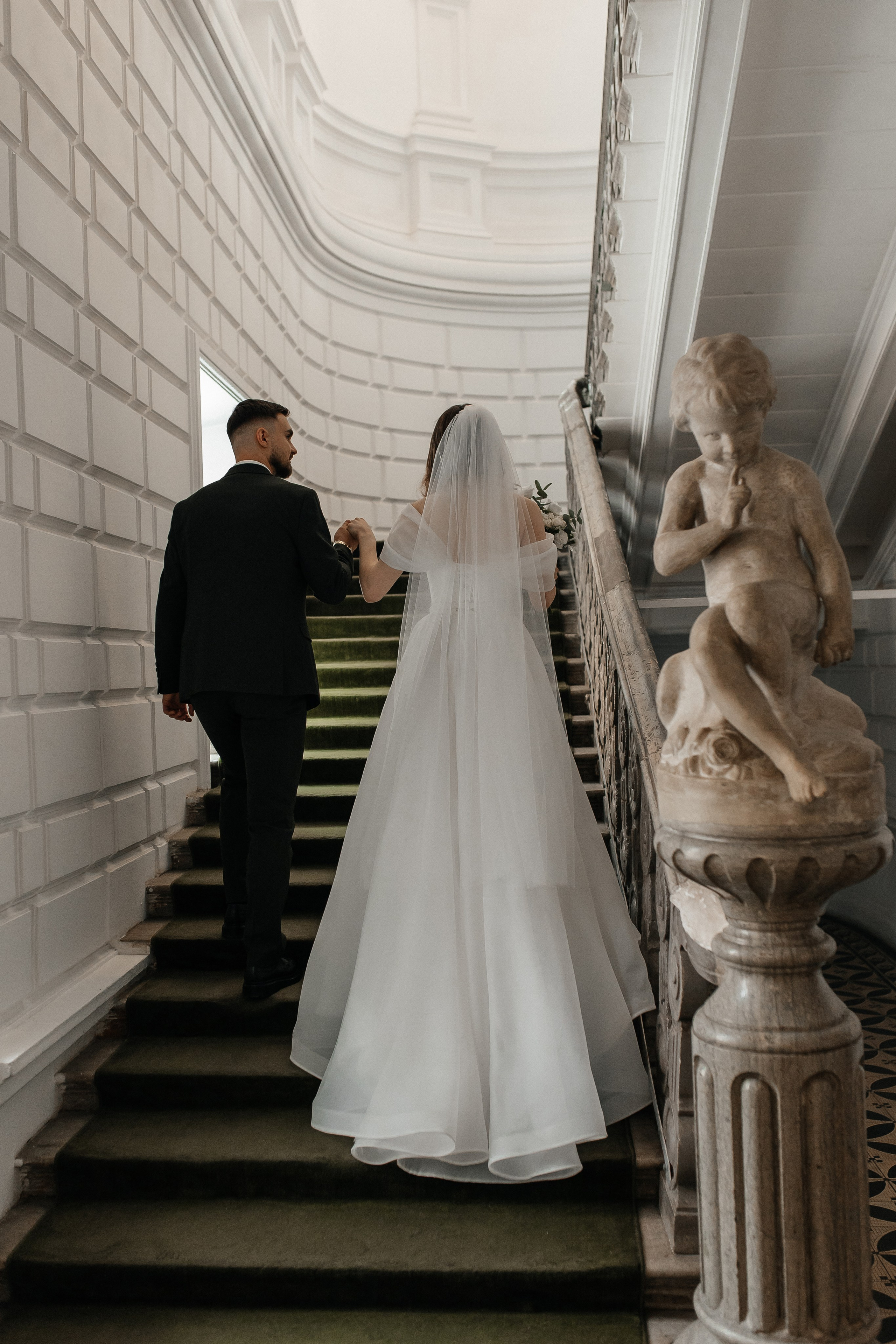 Выездная регистрация брака в Особняке Спиридонова. Свадебный фотограф в Москве Дарья Олендарёва