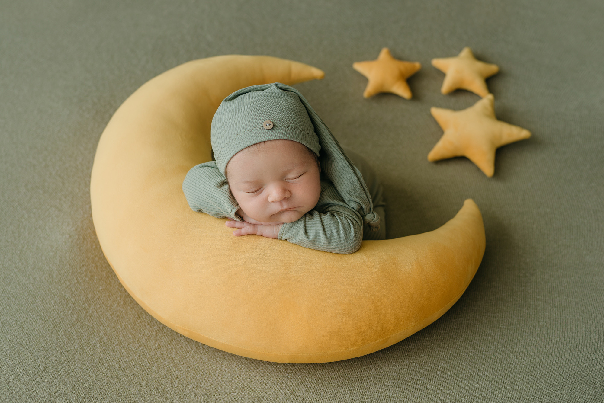 Илья. Фотограф новорожденных Белгород