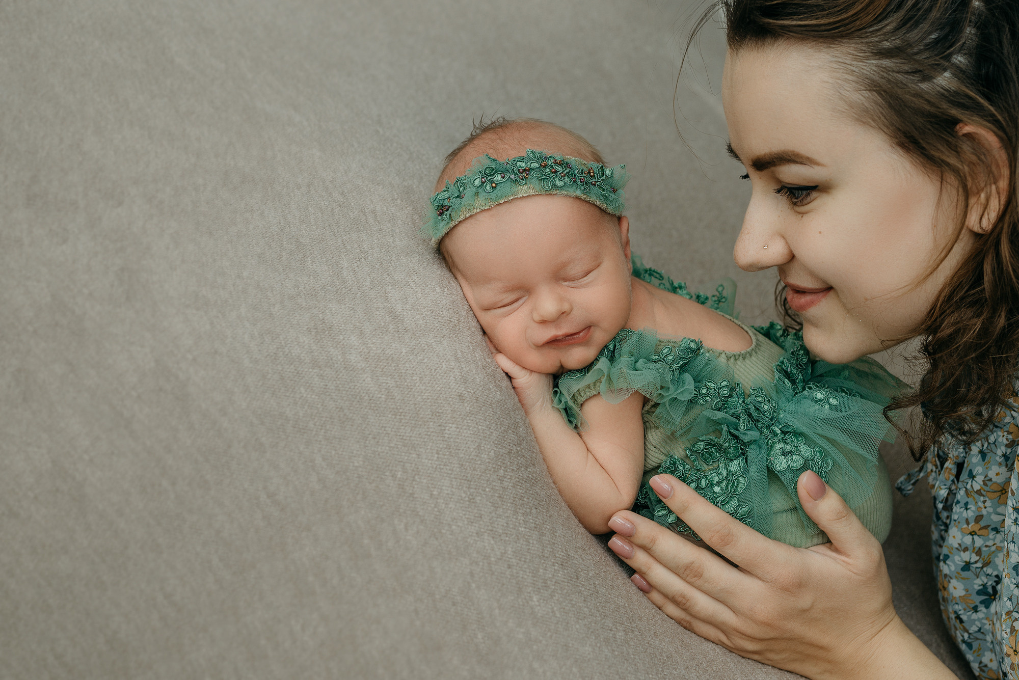 Каролина. Фотограф новорожденных Белгород