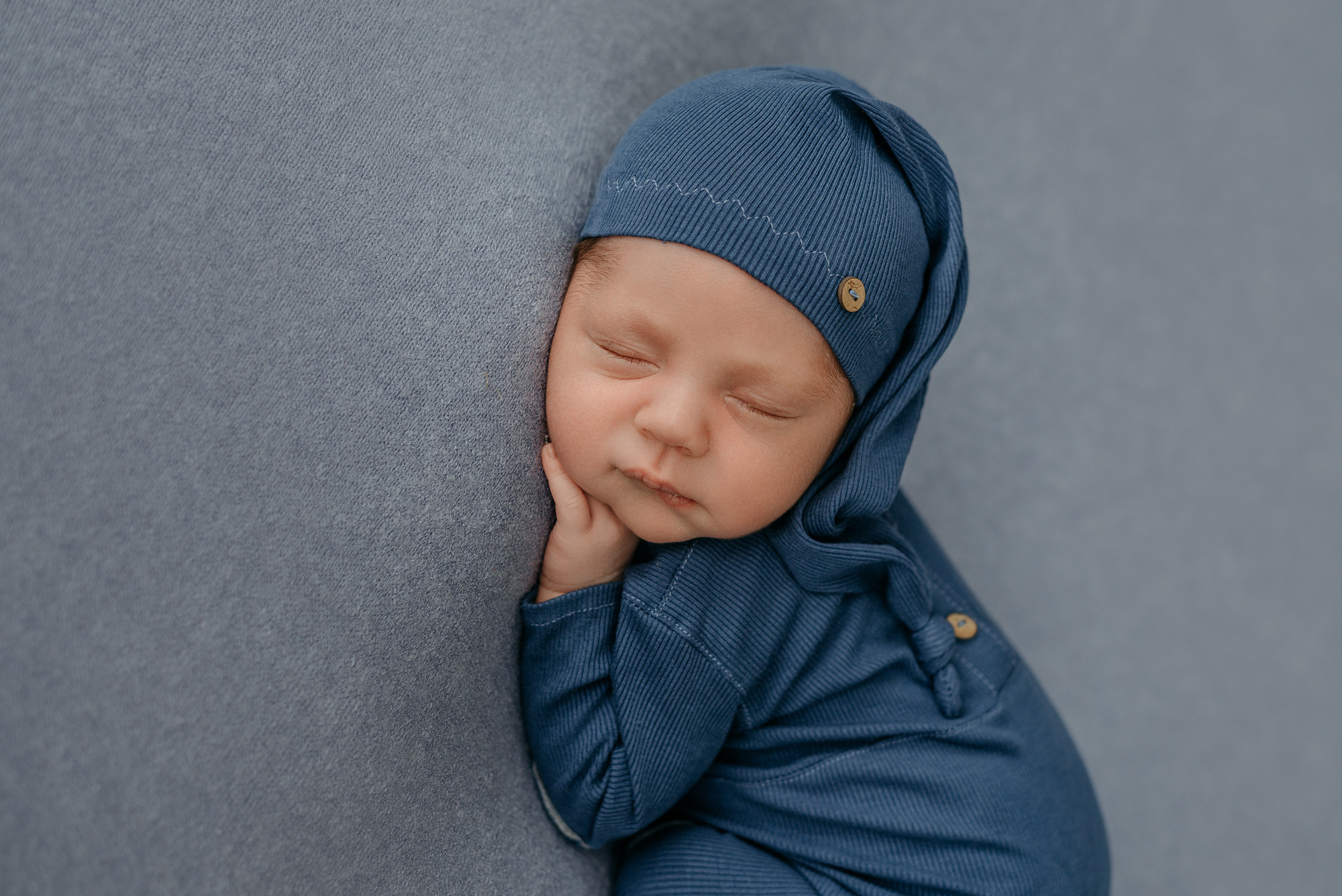 Дамир. Фотограф новорожденных Белгород