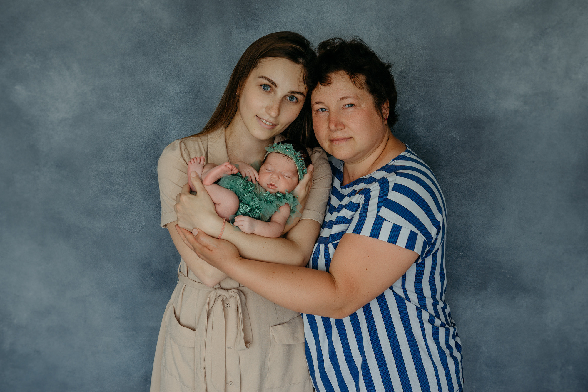 Агния. Фотограф новорожденных Белгород