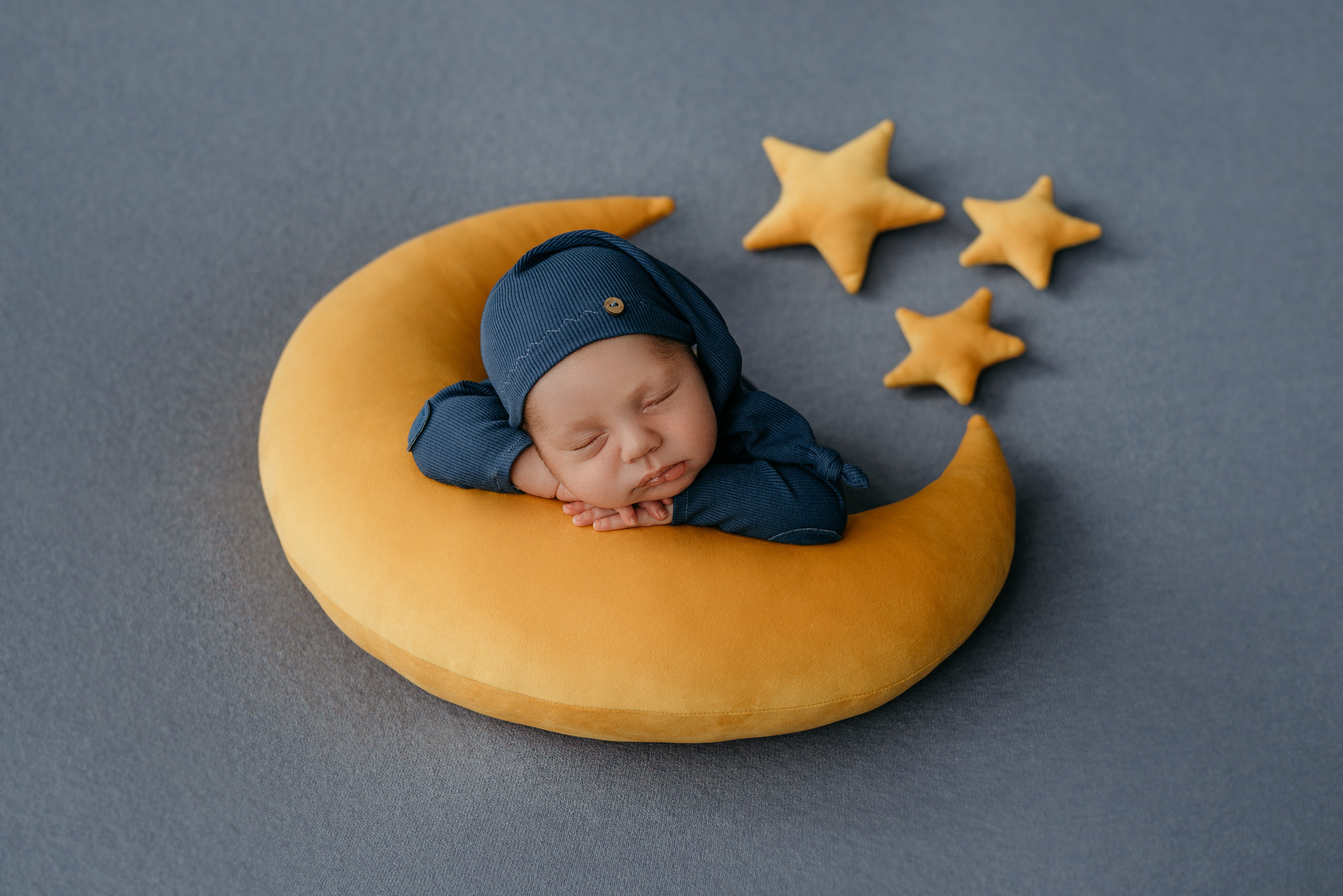 Дамир. Фотограф новорожденных Белгород