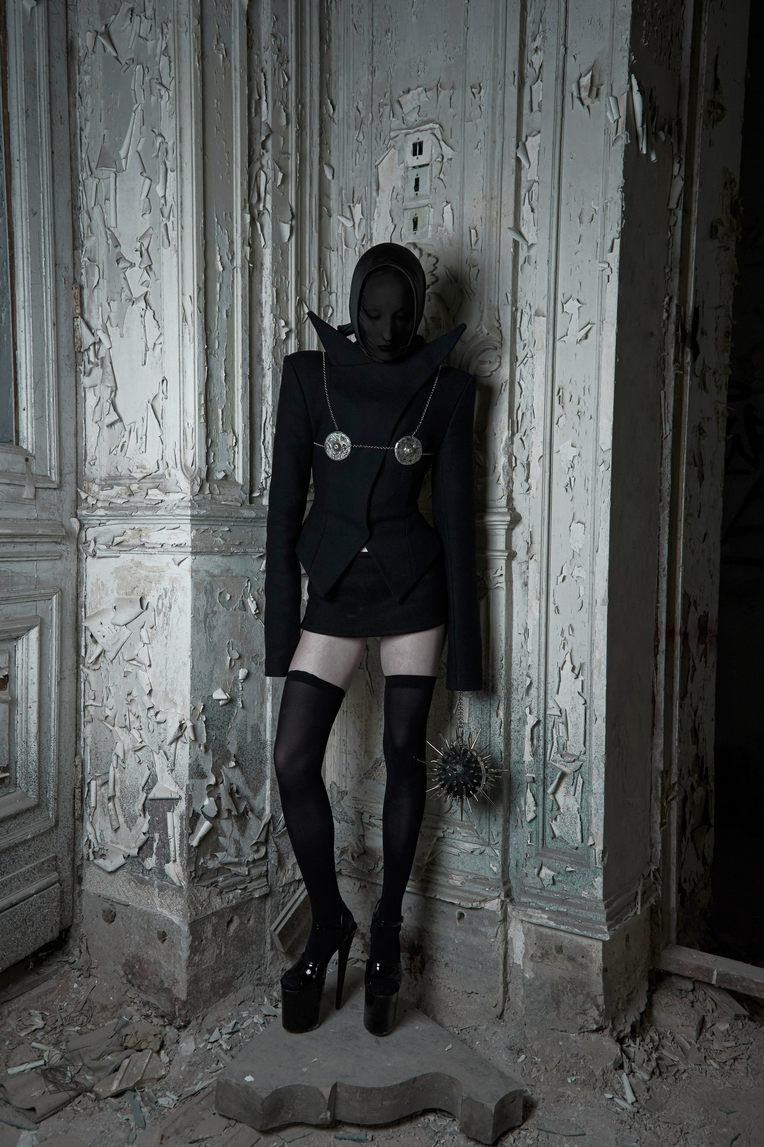 REL. Фотограф для брендов Любовь Батина (Спб/Мск)