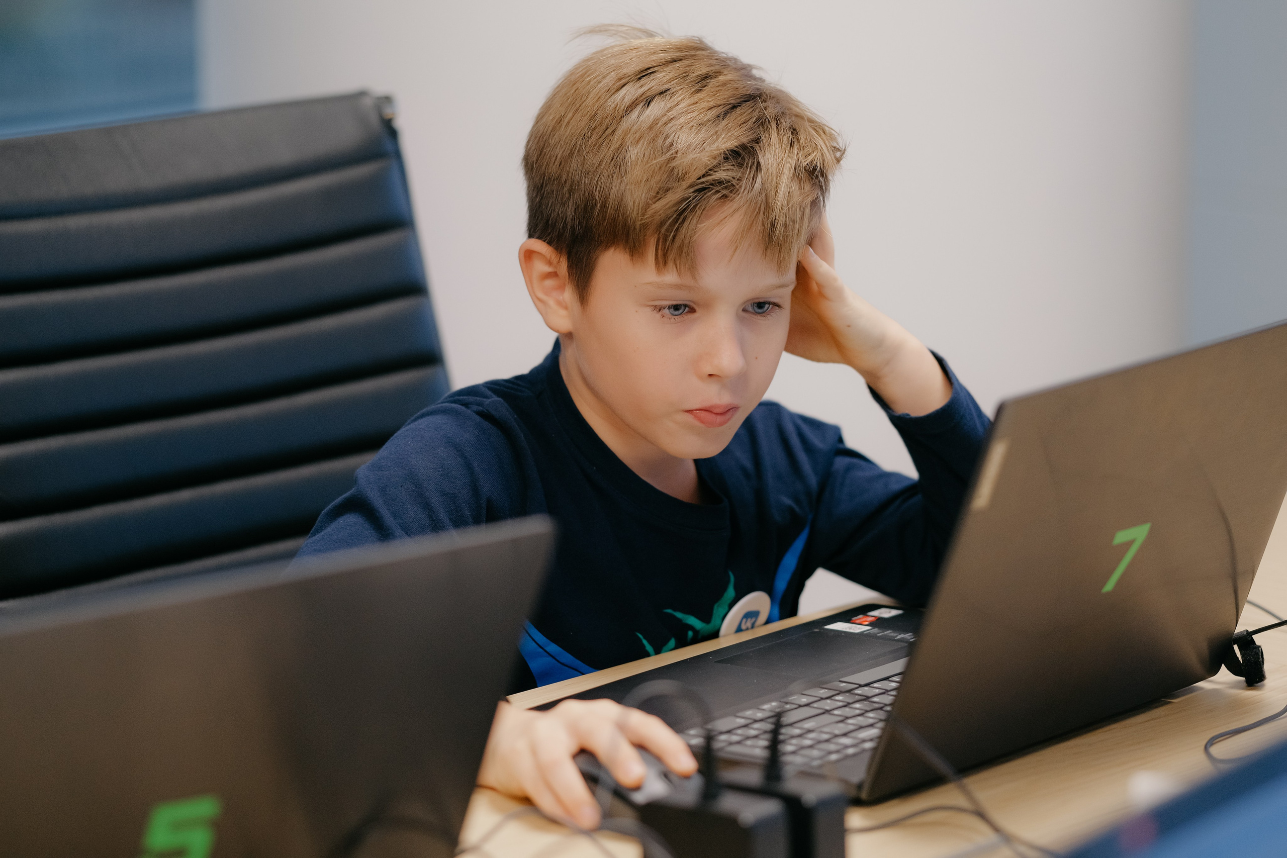 Наука 0+. Фотограф в Москве Дмитрий Рогов