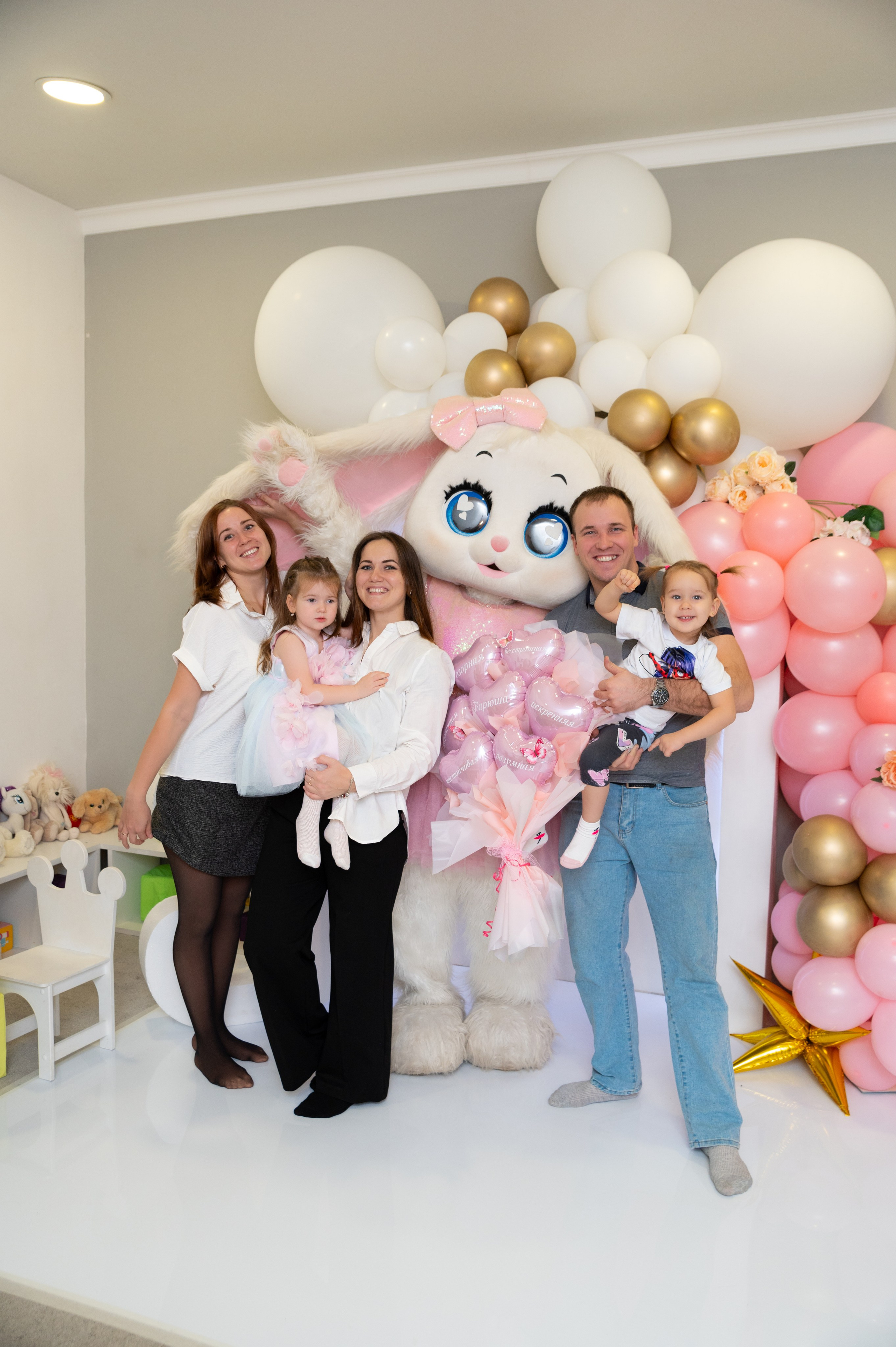 Детские праздники, дни рождения. Я Ольга Казанцева, фотографирую снимаю ваши киноистории и печатаю фото и цифровые портреты на холсте