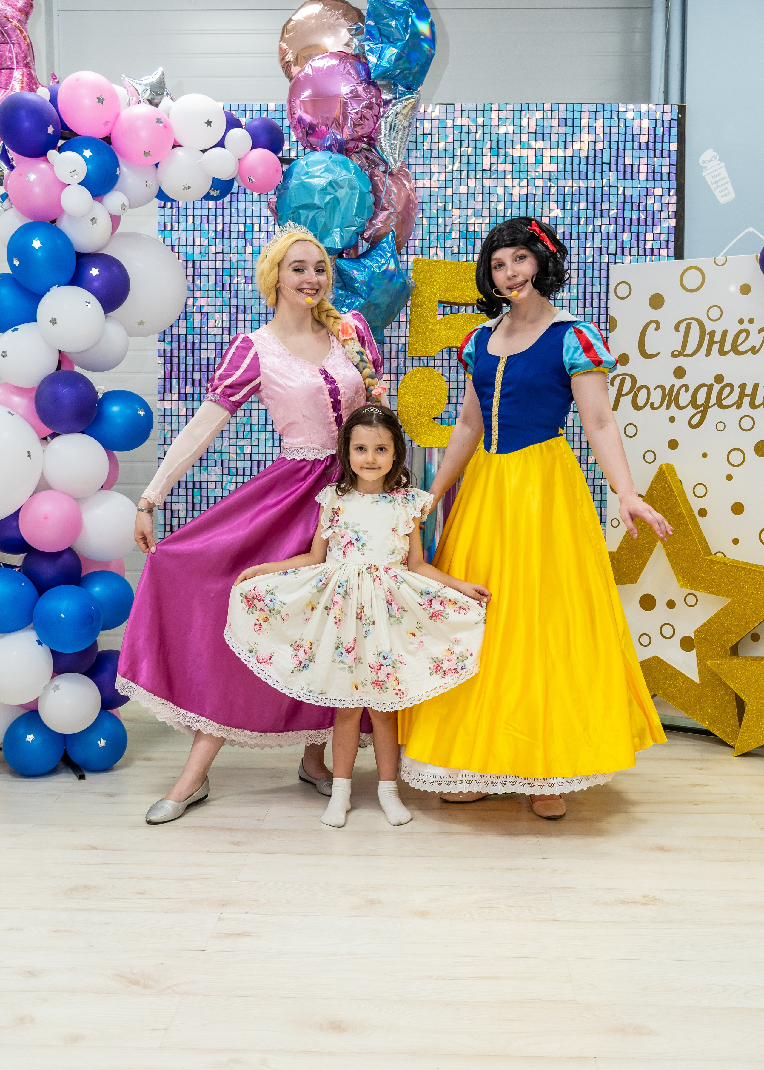 Игротека Ниндзя Кидс. Я Ольга Казанцева, фотографирую снимаю ваши киноистории и печатаю фото и цифровые портреты на холсте