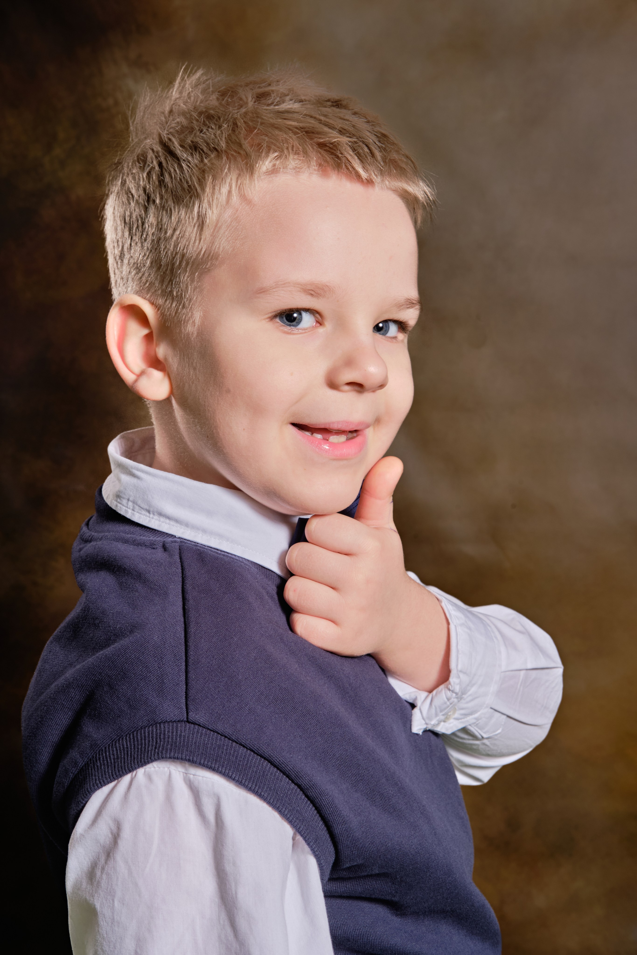 Забронировать услугу «Выпускной альбом» у фотографа Кати Вербицкой. К-КАДР — фото и видео для маркетплейсов в СПб