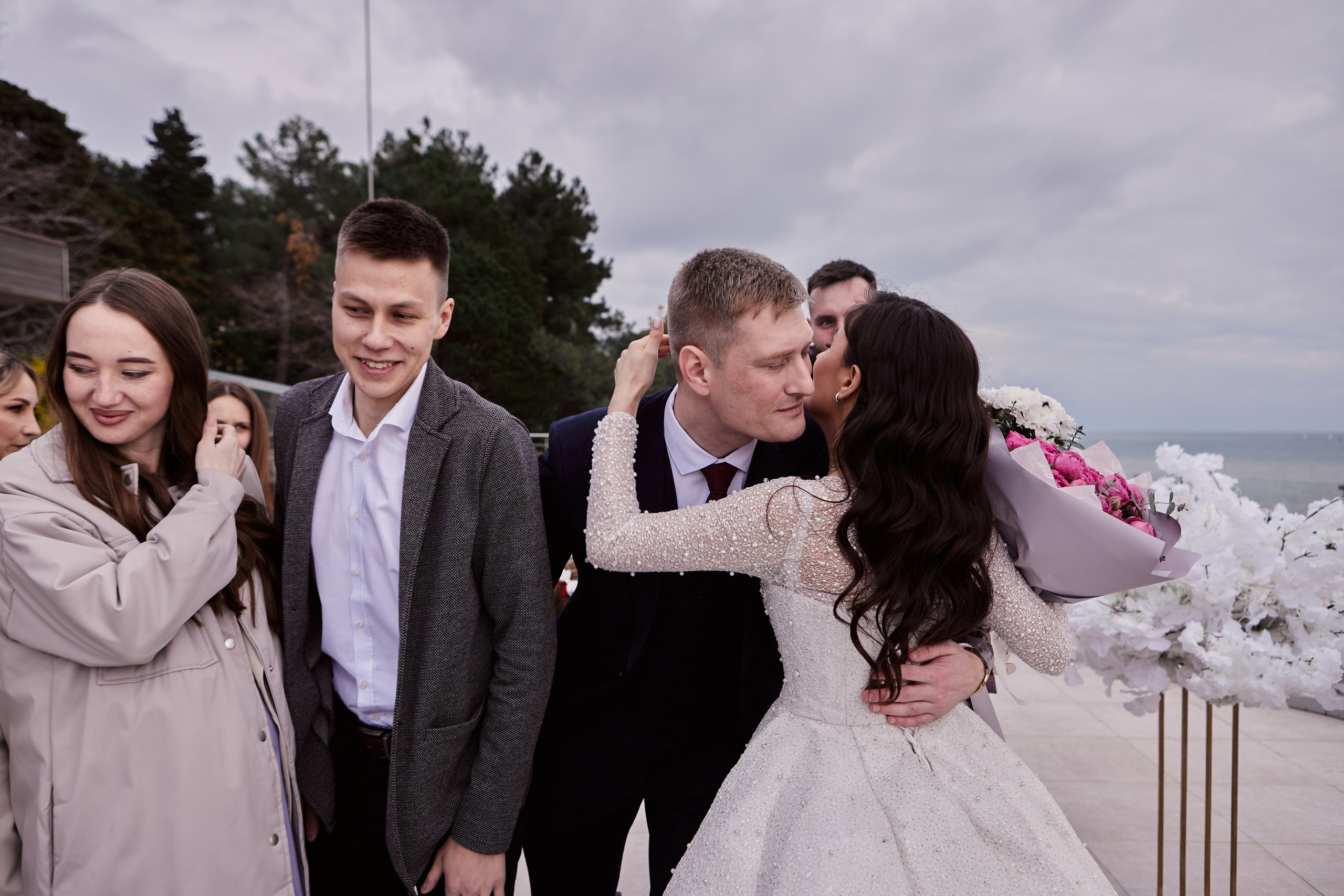 Denis & Elmira свадьба в Сочи. Свадебный и семейный фотограф в Сочи-Красной поляне Ларионова Анна