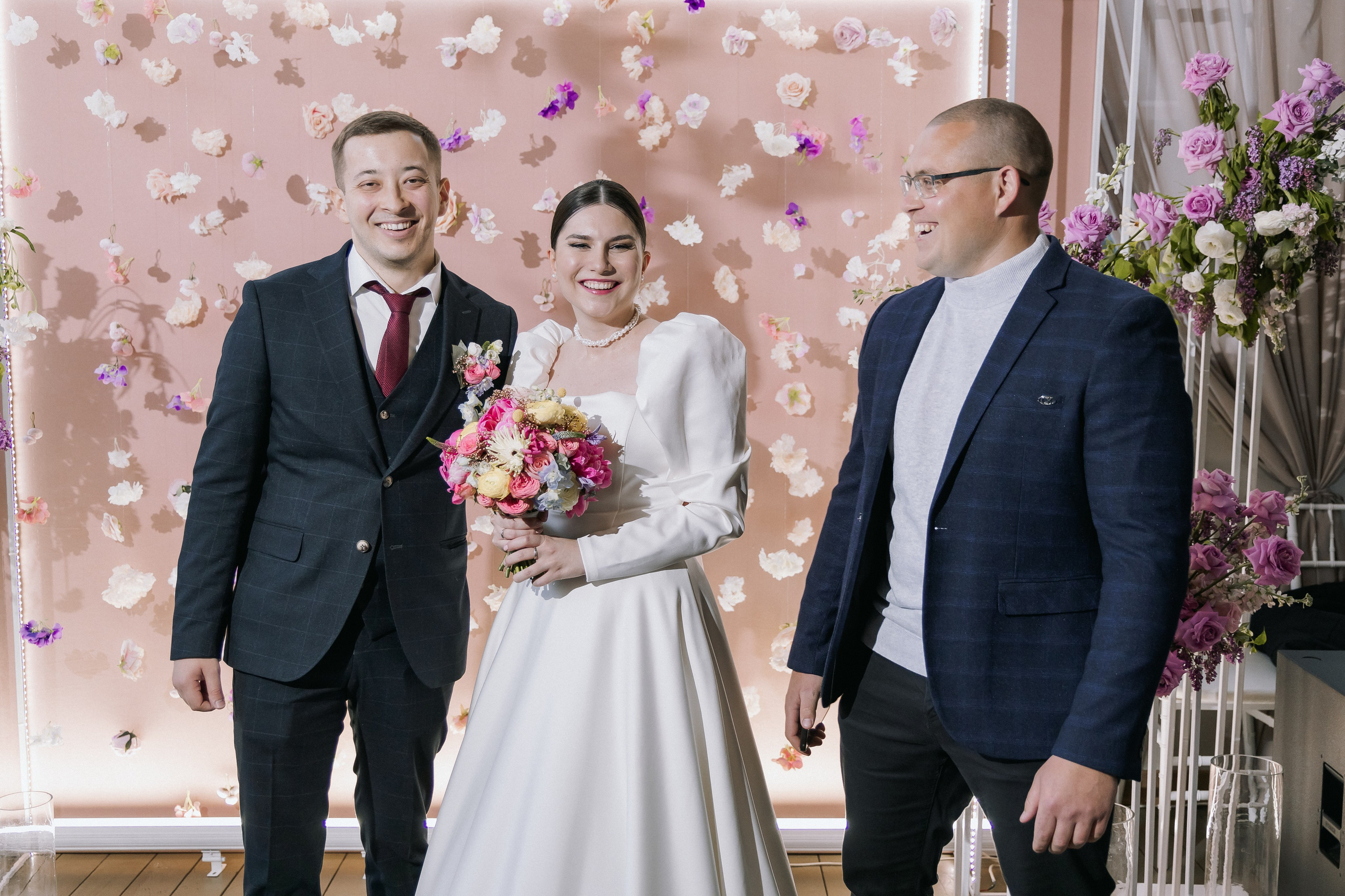 Яна и Святослав. Свадебный день. Свадебная фотография. Арина Рубах