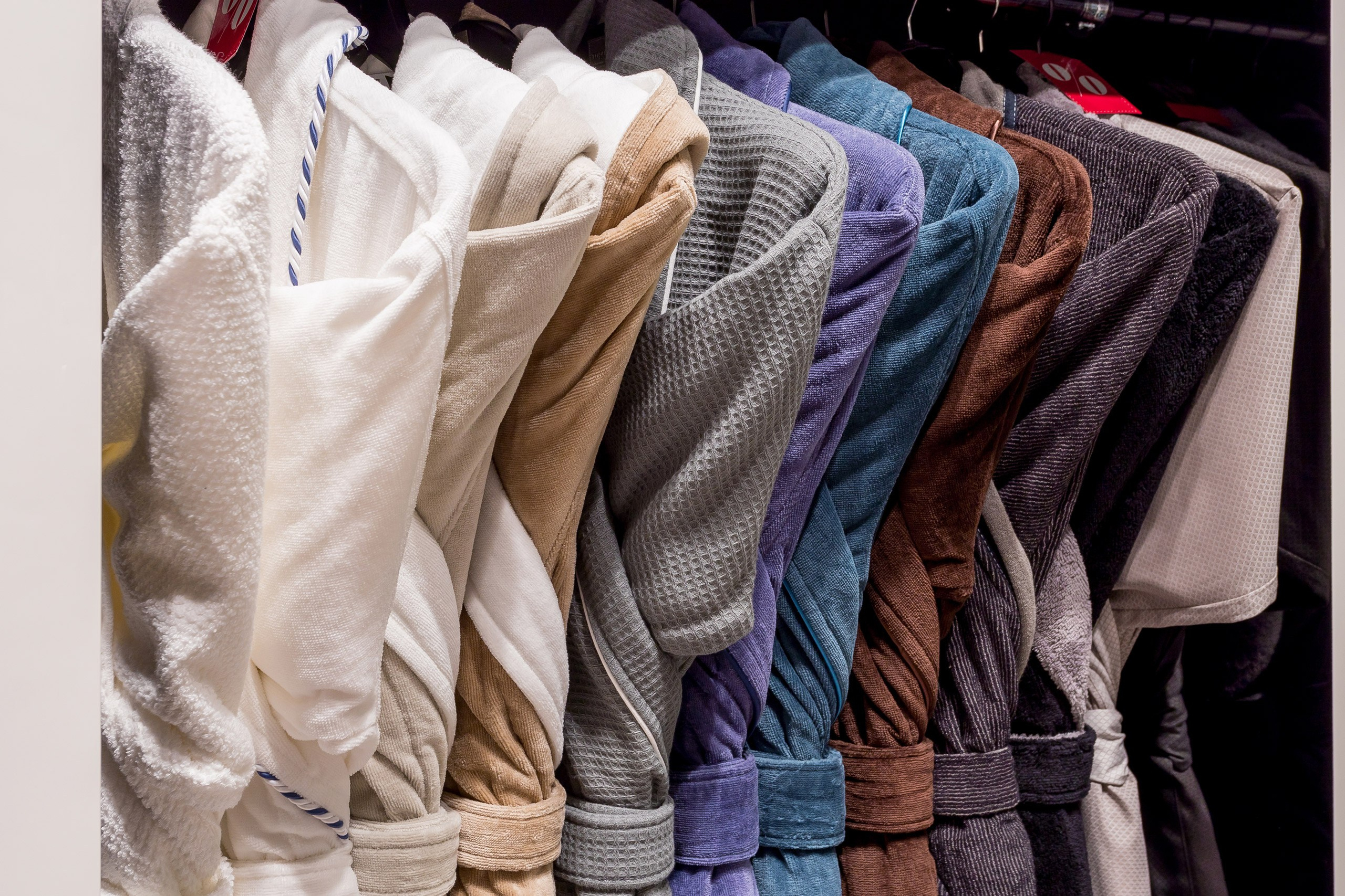 Shops. Interior photographer Vitalii in Portland and Vancouver