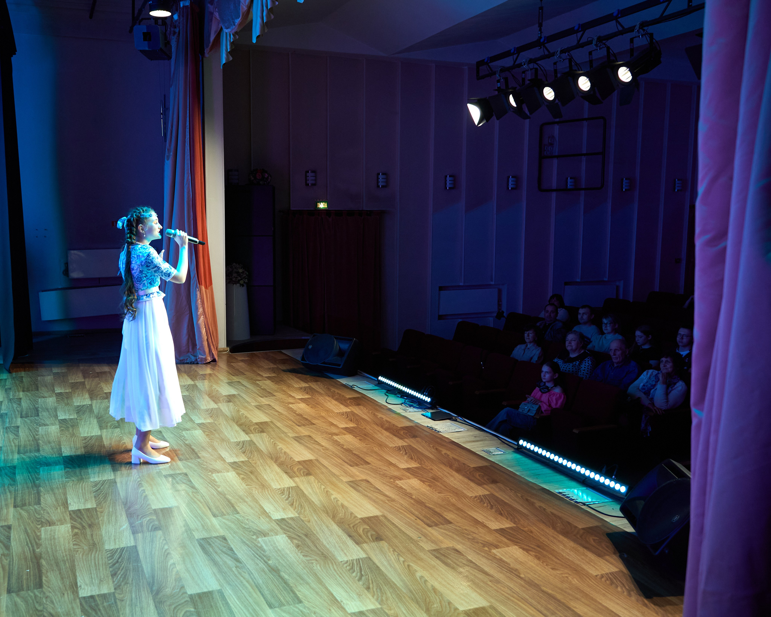 Концерт учащихся ДШИ № 18 «Мы делаем выбор сами». [fXph] Фотограф Масликов Илья. Съёмка мероприятий в Ленинске-Кузнецком