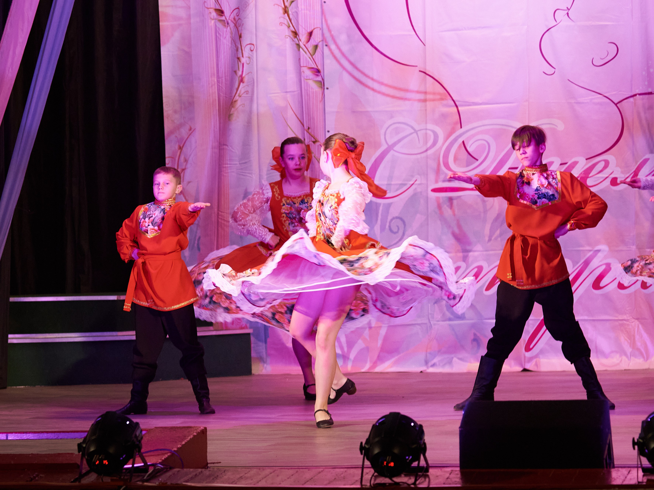 Концерт «Свет маминой любви». [fXph] Фотограф Масликов Илья. Съёмка мероприятий в Ленинске-Кузнецком