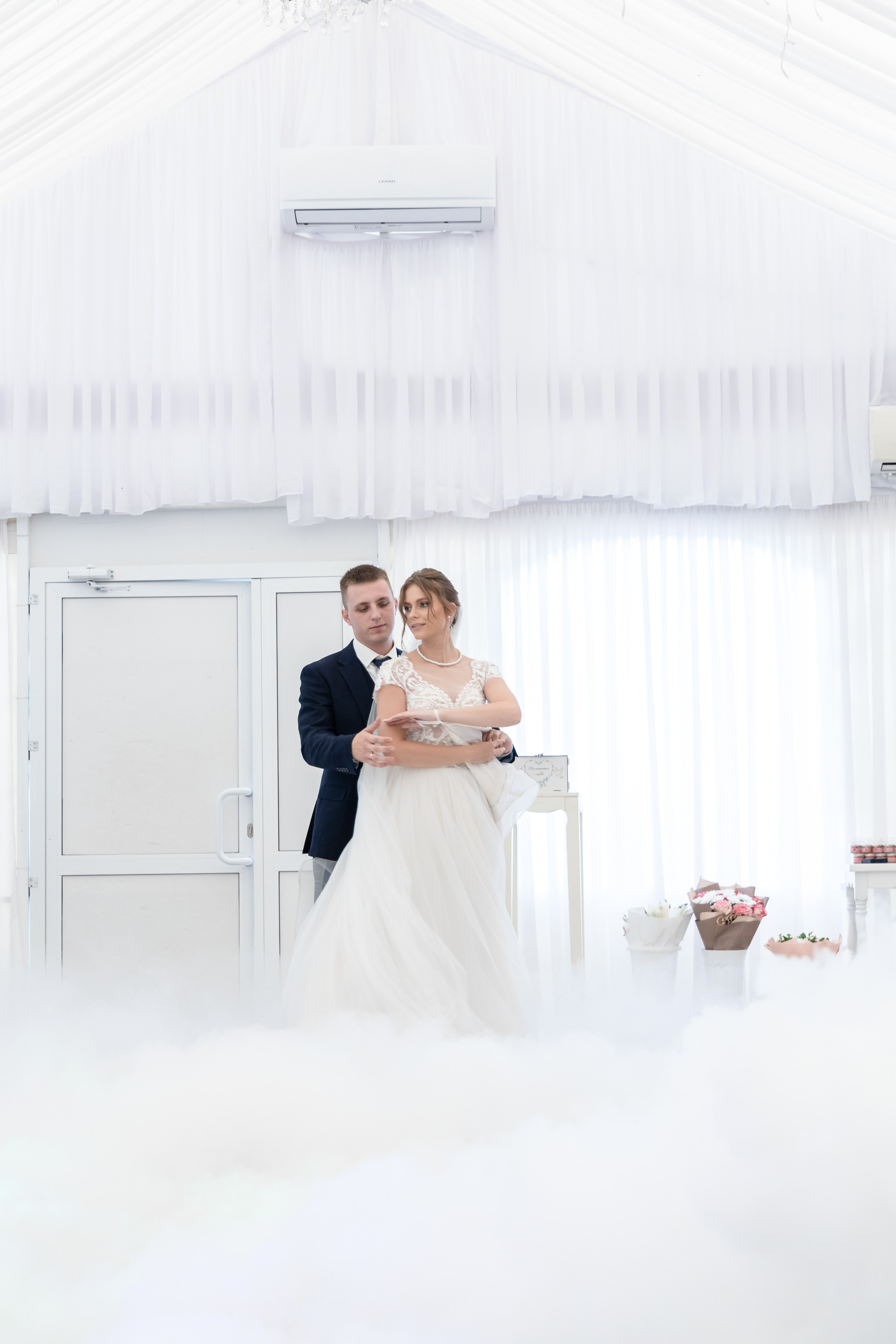 Ксения и Антон (полный день). Фотограф в Барнауле Юлия Садвокасова