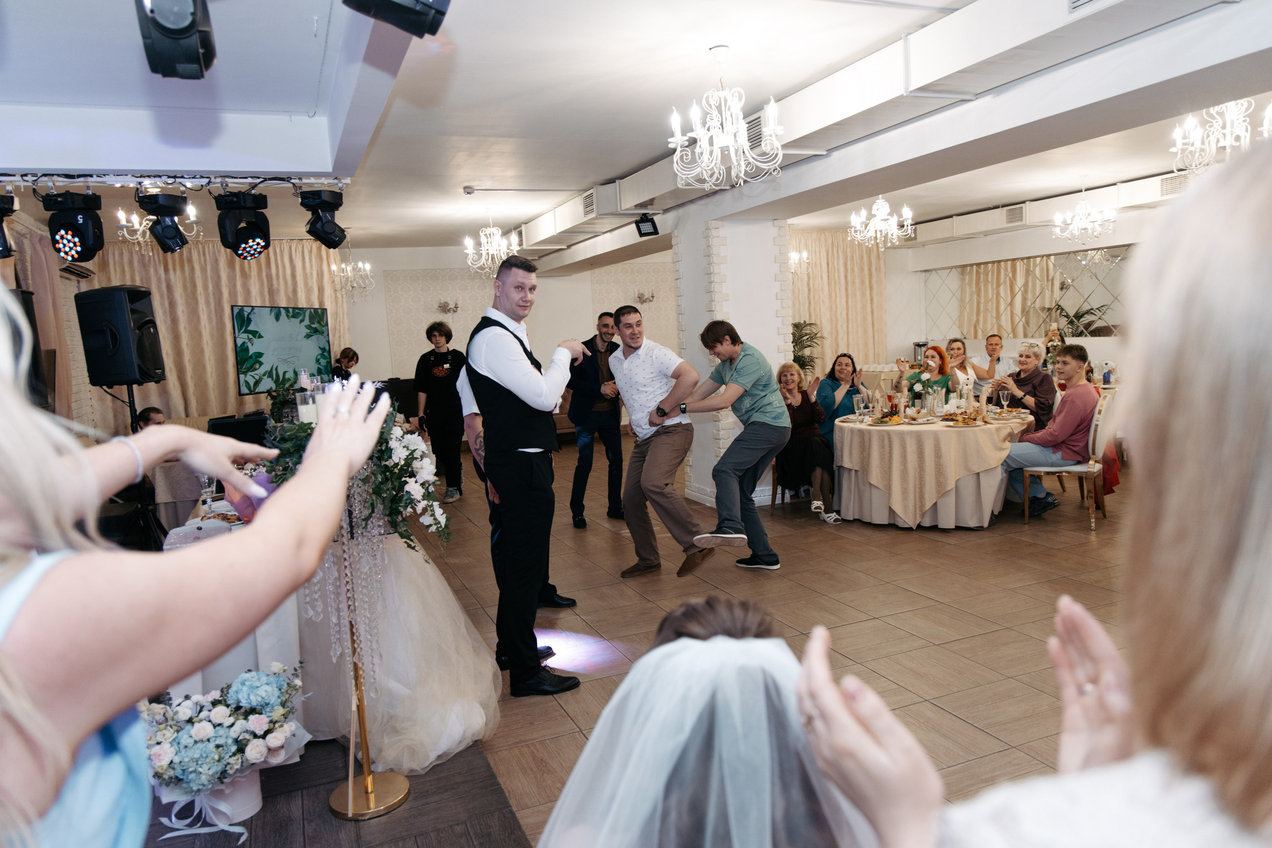 Диана и Сергей (полный день). Фотограф в Барнауле Юлия Садвокасова