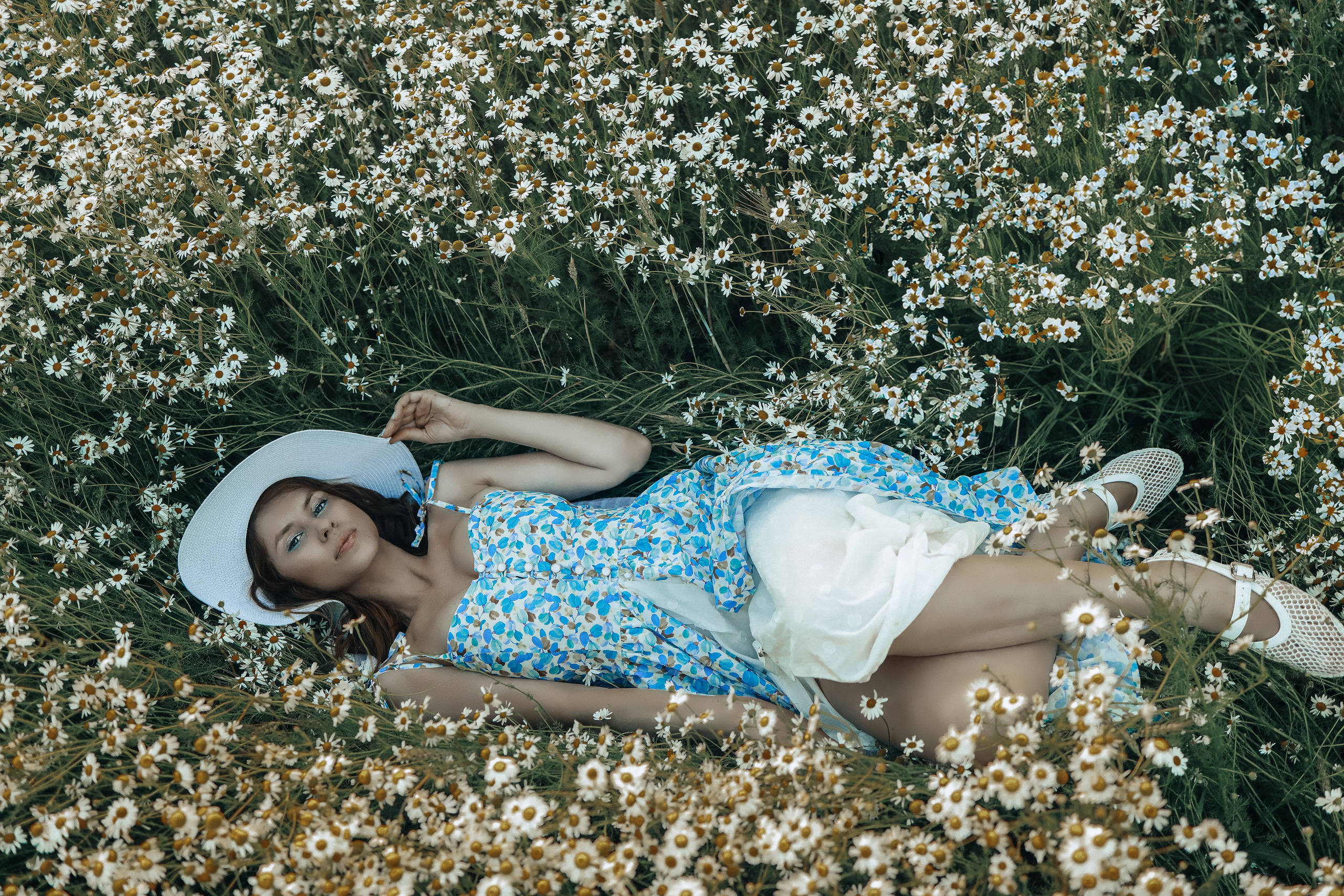 Фотосессия в ромашках и поле пшеницы. Иванова Ирина Свадебный и семейный фотограф г. Уфа