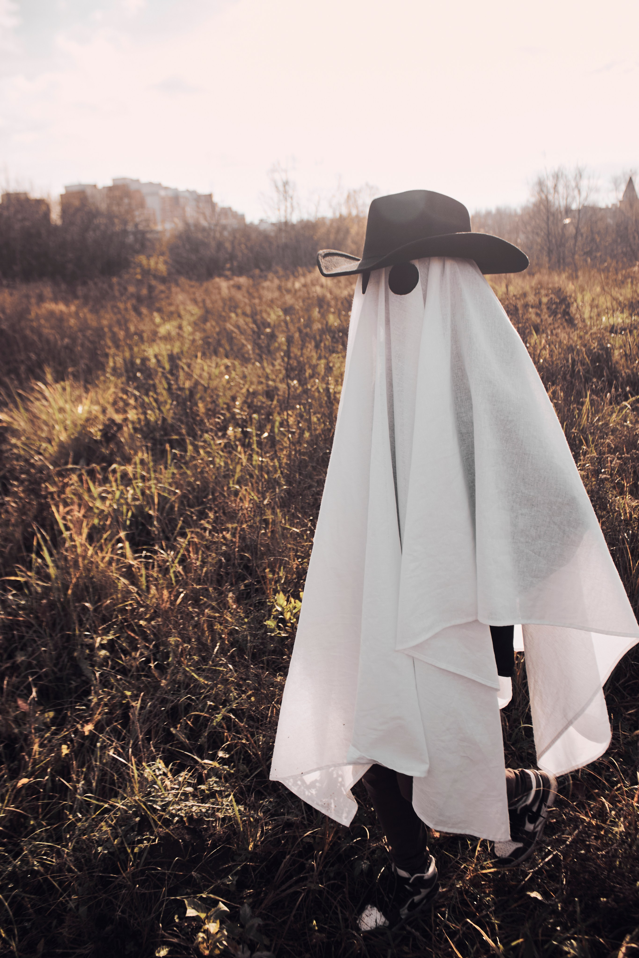 Ноябрьский призрак. Портретный фотограф из Москвы Комбар Елизавета