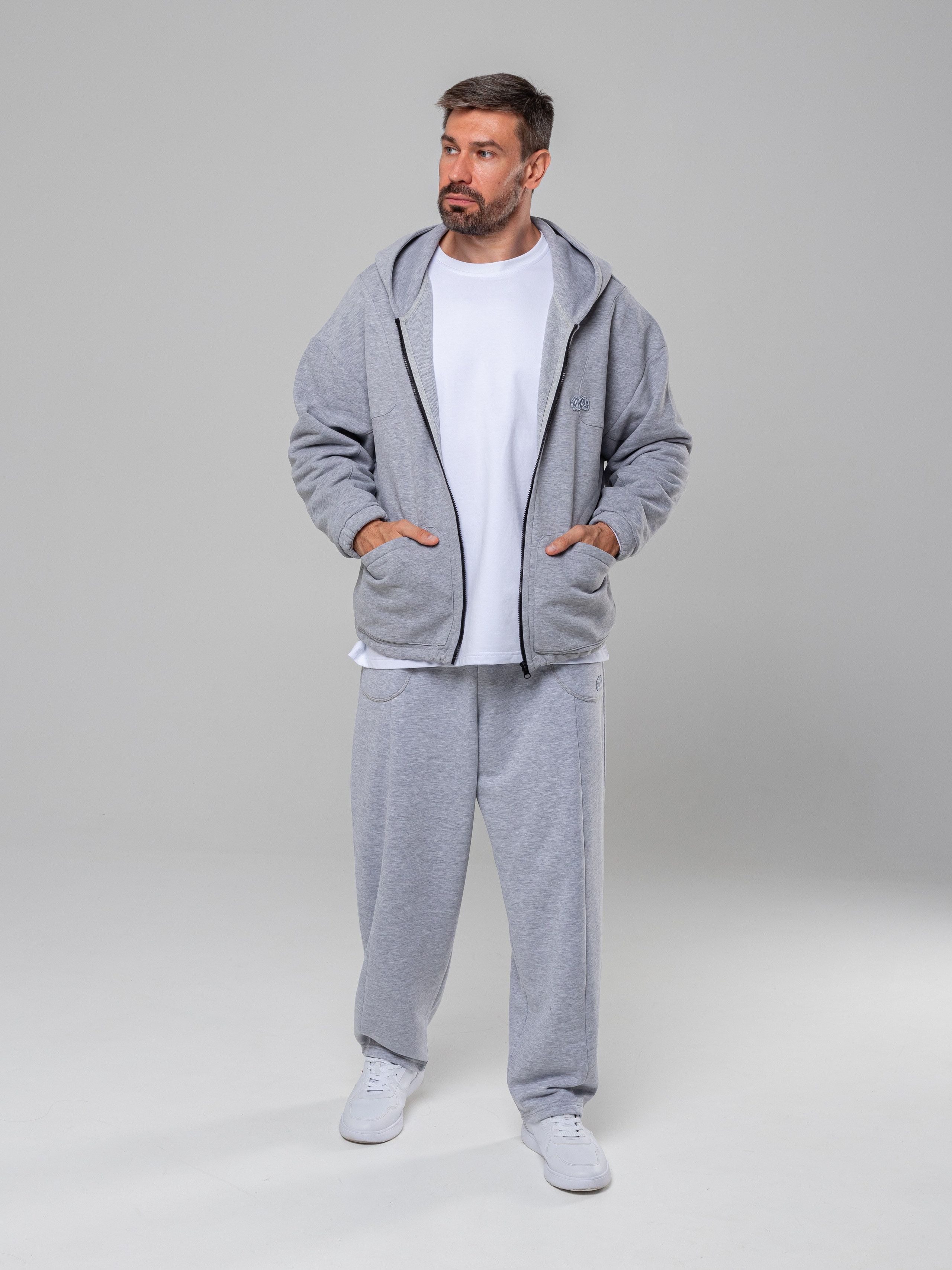 Худи и штаны. Фотограф в Краснодаре Арина Кудряшова