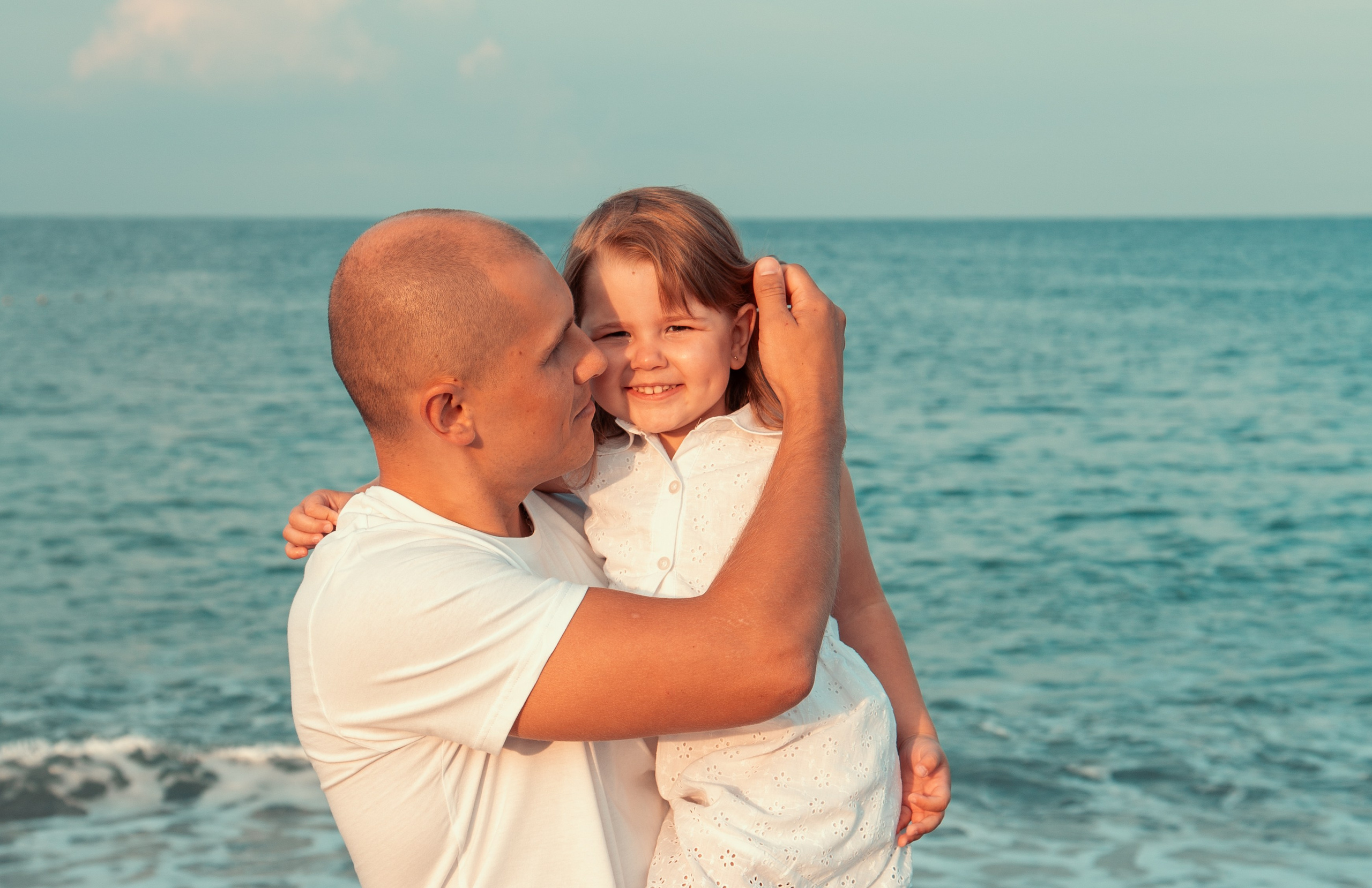 Завтрак у моря в Лоо на пляже «Горный Воздух». Семейный фотограф в Сочи, Лоо, Дагомысе, Вардане Кучумова Олеся
