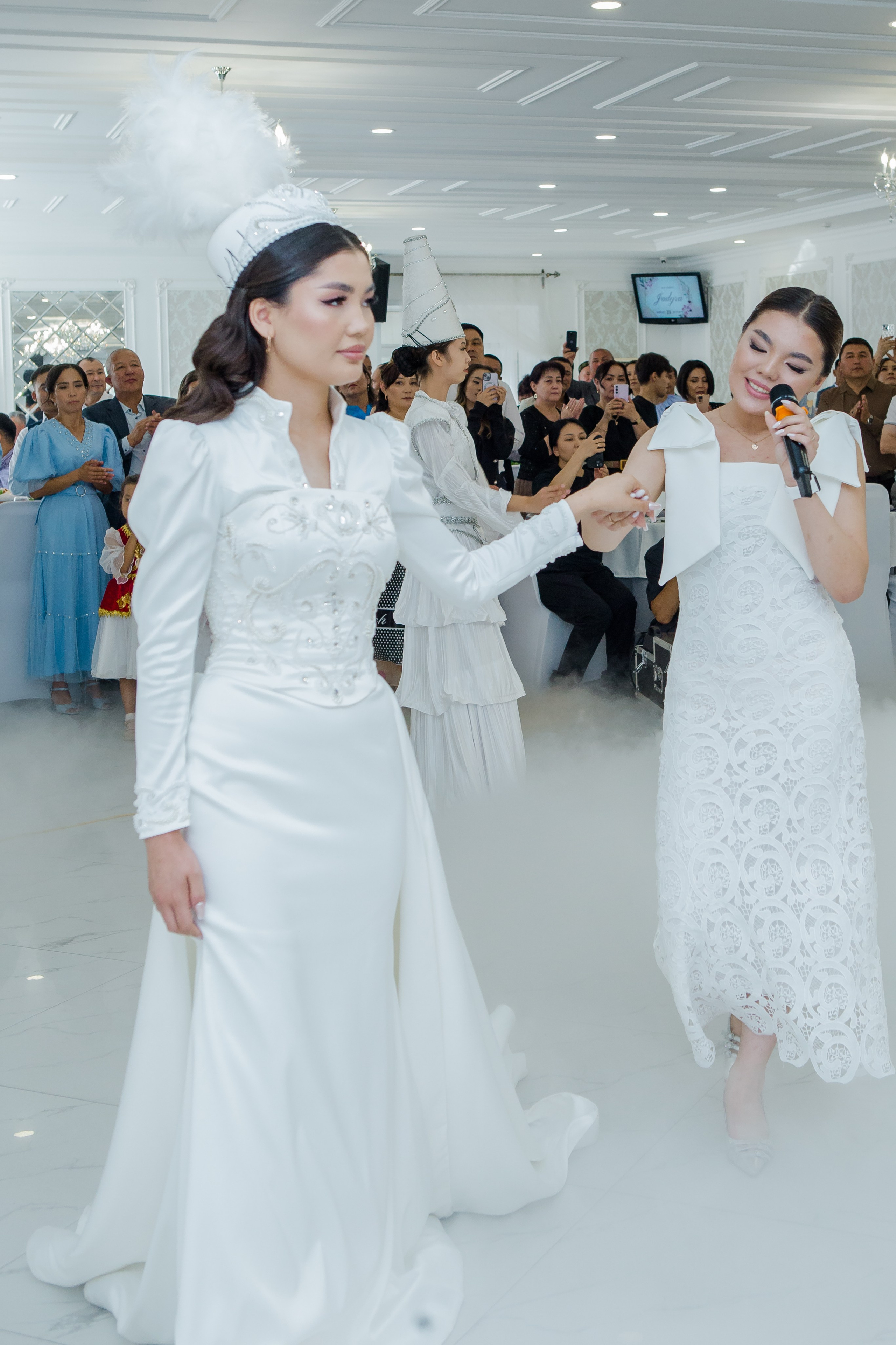 QYZ UZATU ZHADYRA. Свадебный и репортажный фотограф в Астане T.Yertay «Nomad media»