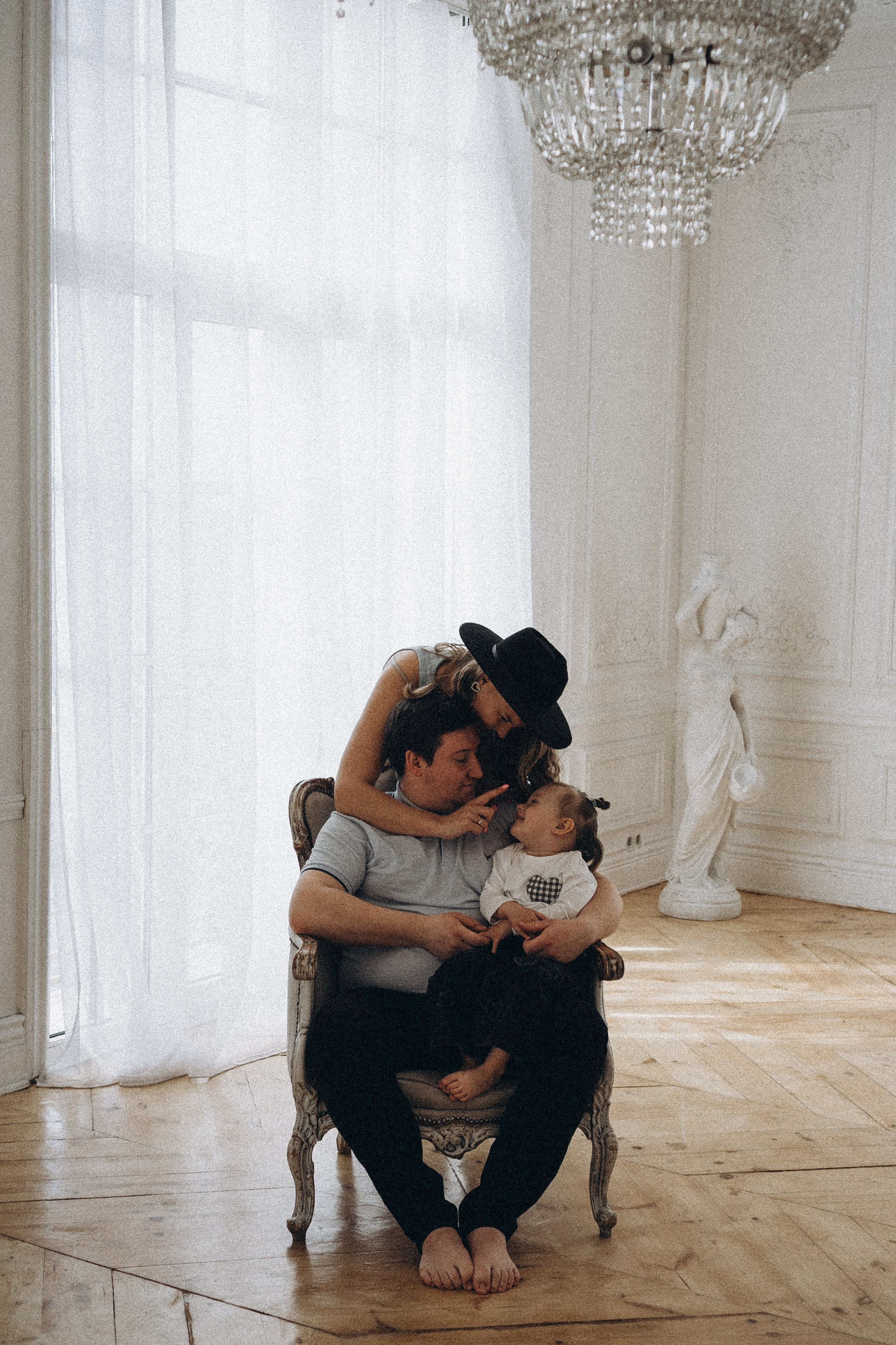 Семейная история в студии. Профессиональный фотограф, Санкт-Петербург — Виктория Богомолова