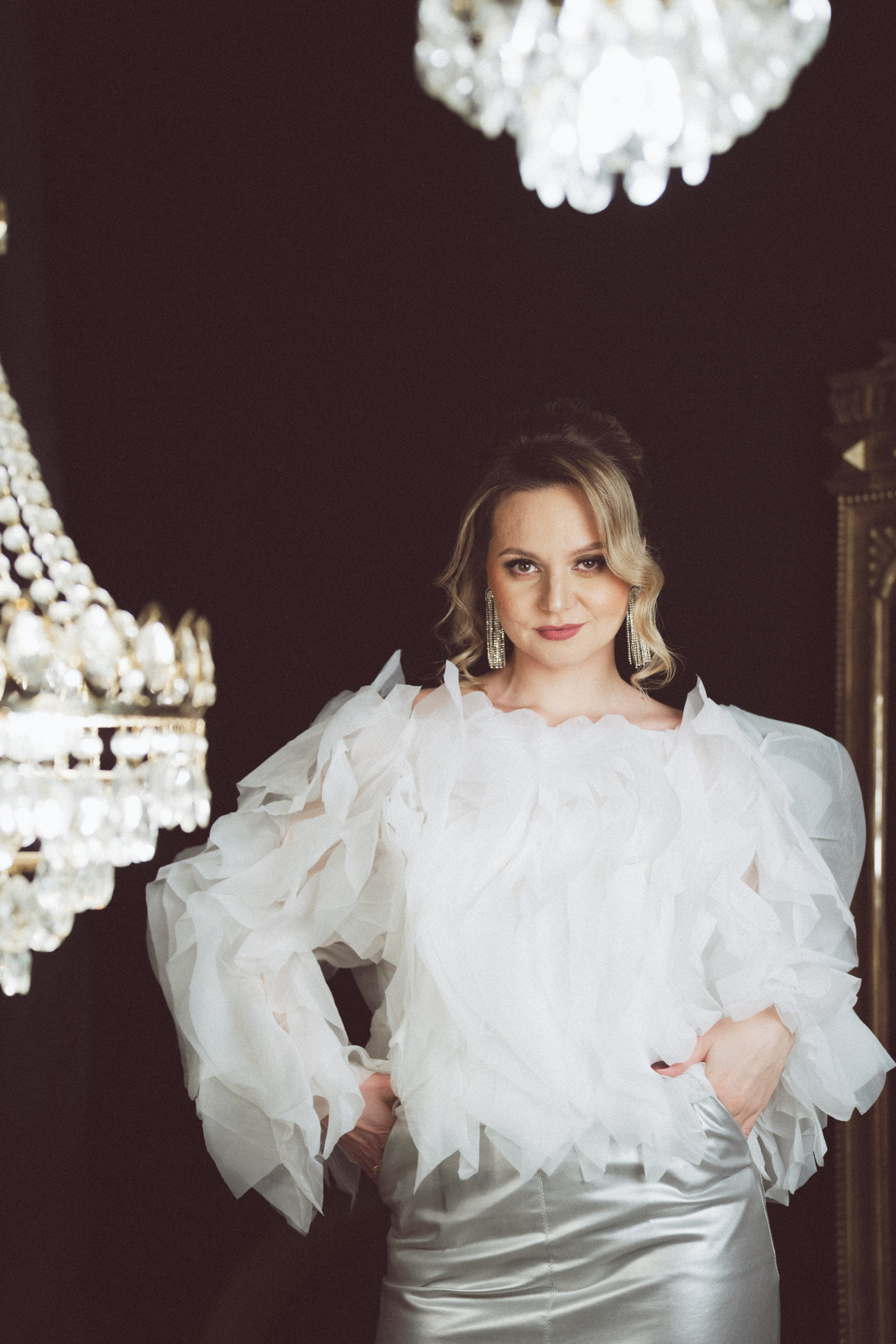 НОВОГОДНЯЯ ФОТОСЕСИИЯ В СТУДИИ ДЛЯ ДЕВУШКИ И ПРОГУЛКА ПО ЧЕРНЫШЕВСКОЙ. Профессиональный фотограф, Санкт-Петербург — Виктория Богомолова