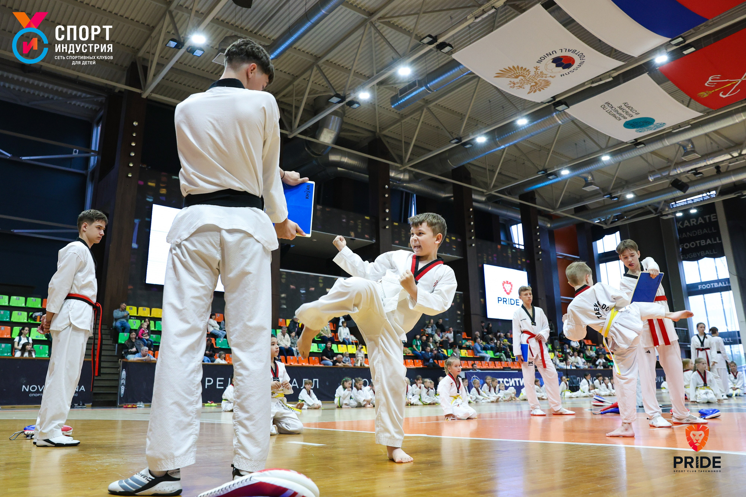 Аттестация по тхэквондо. Фотограф Дарья Попова