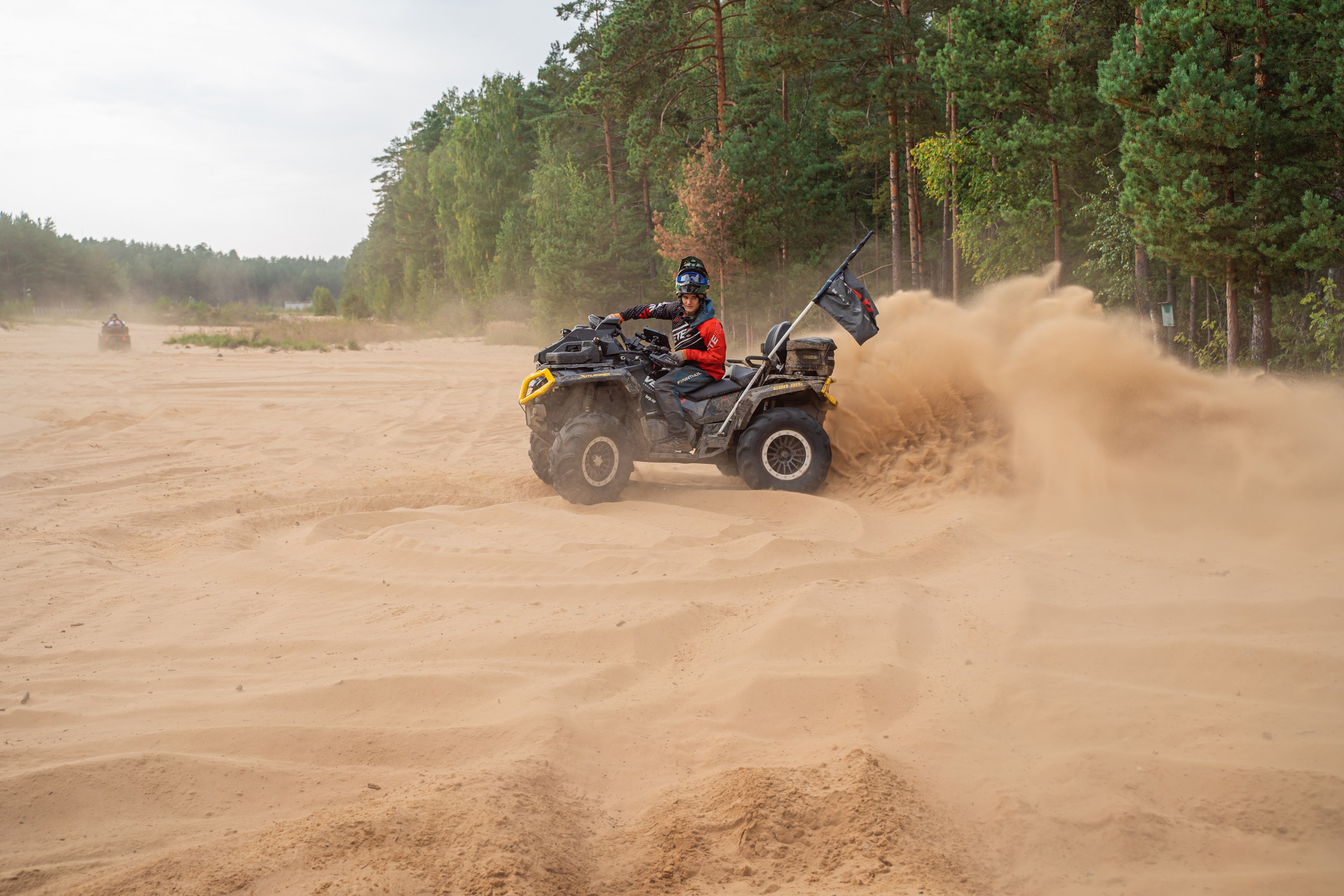 Квадровыезд —спортивный репортаж в Ленинградской области. Свадебный, семейный, портретный, репортажный фотограф в Санкт-Петербурге