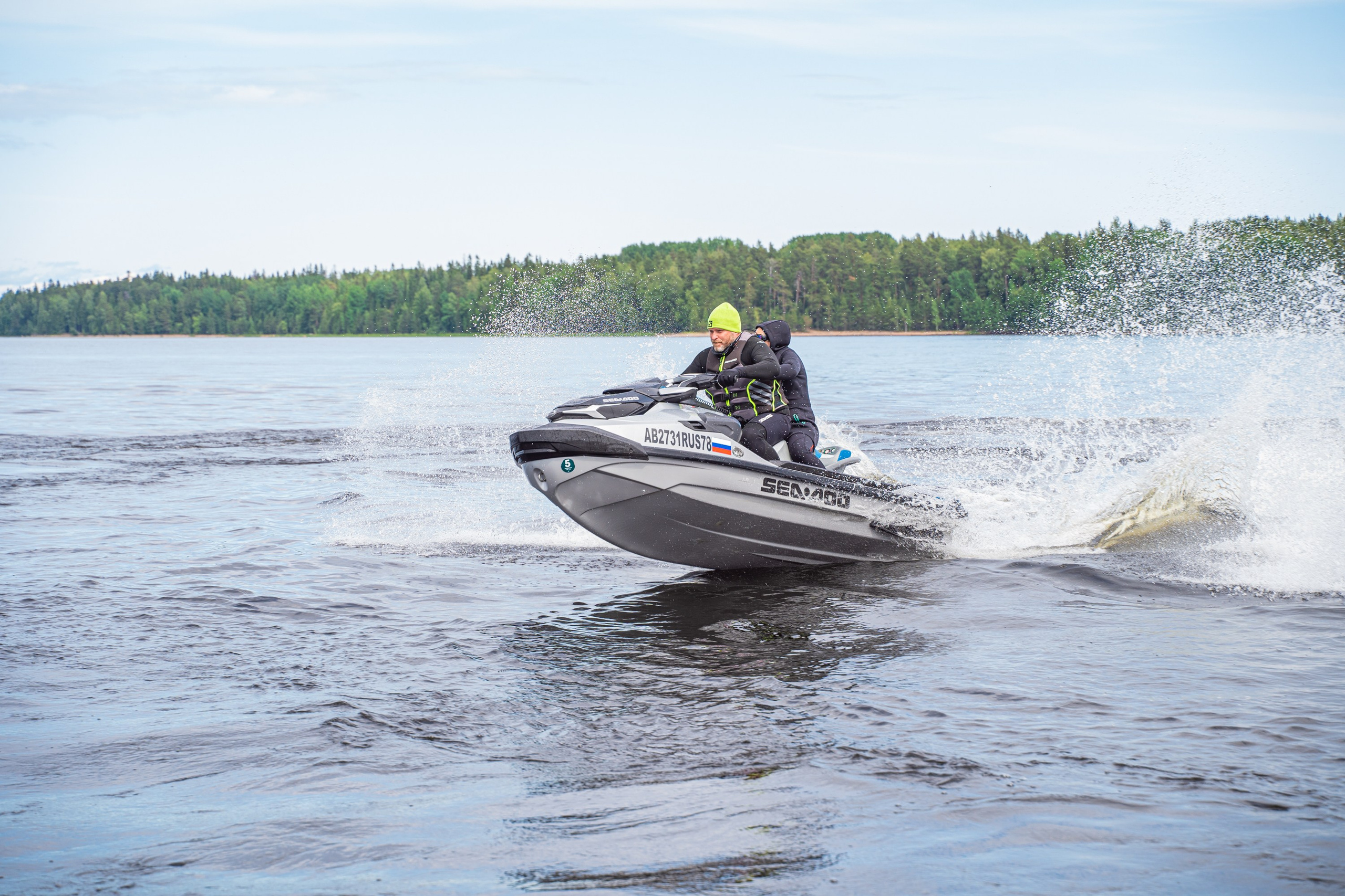 Гидровыезд в Коневский мужской монастырь. Свадебный, семейный, портретный, репортажный фотограф в Санкт-Петербурге