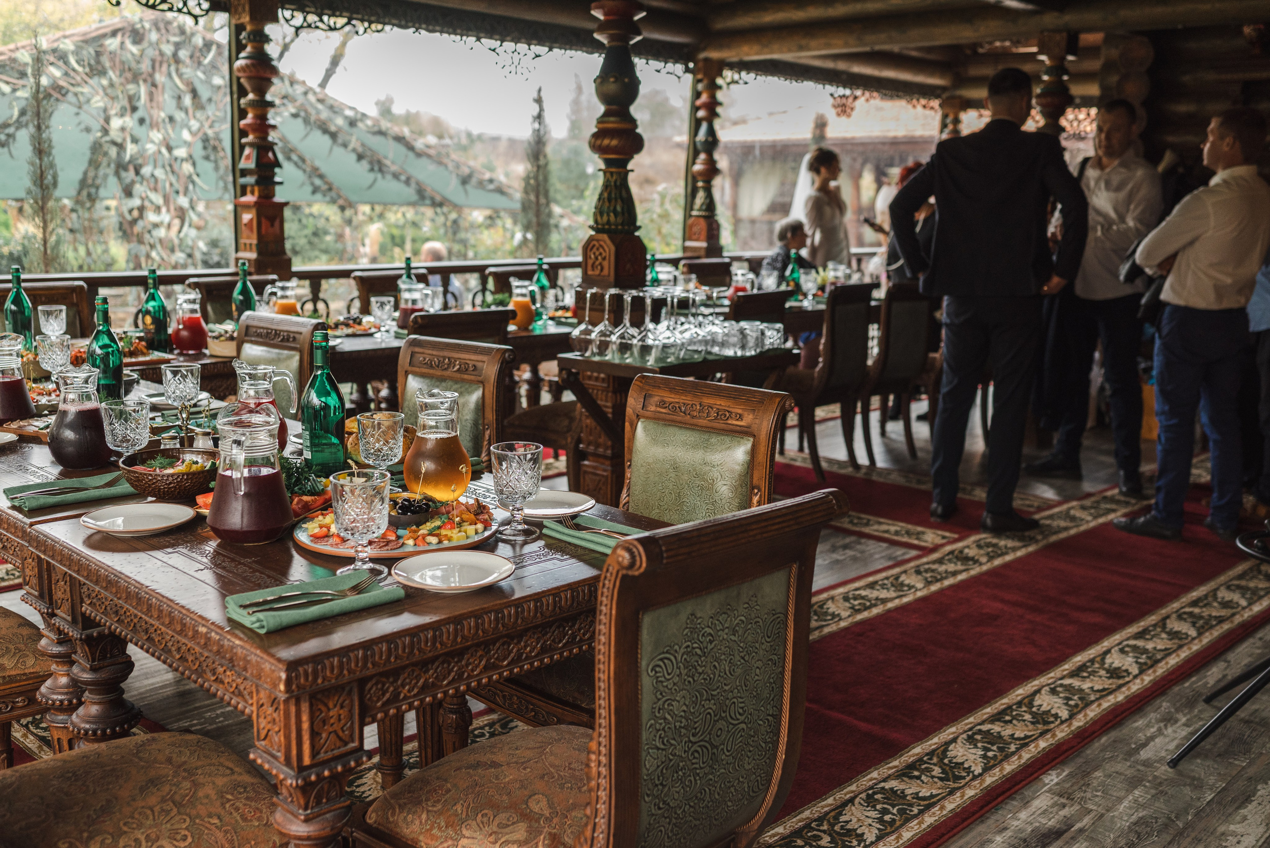 Свадебная фотосессия в Каменске-Шахтинском парке Лога. Фотограф в Каменске-Шахтинском Ольга Сагал