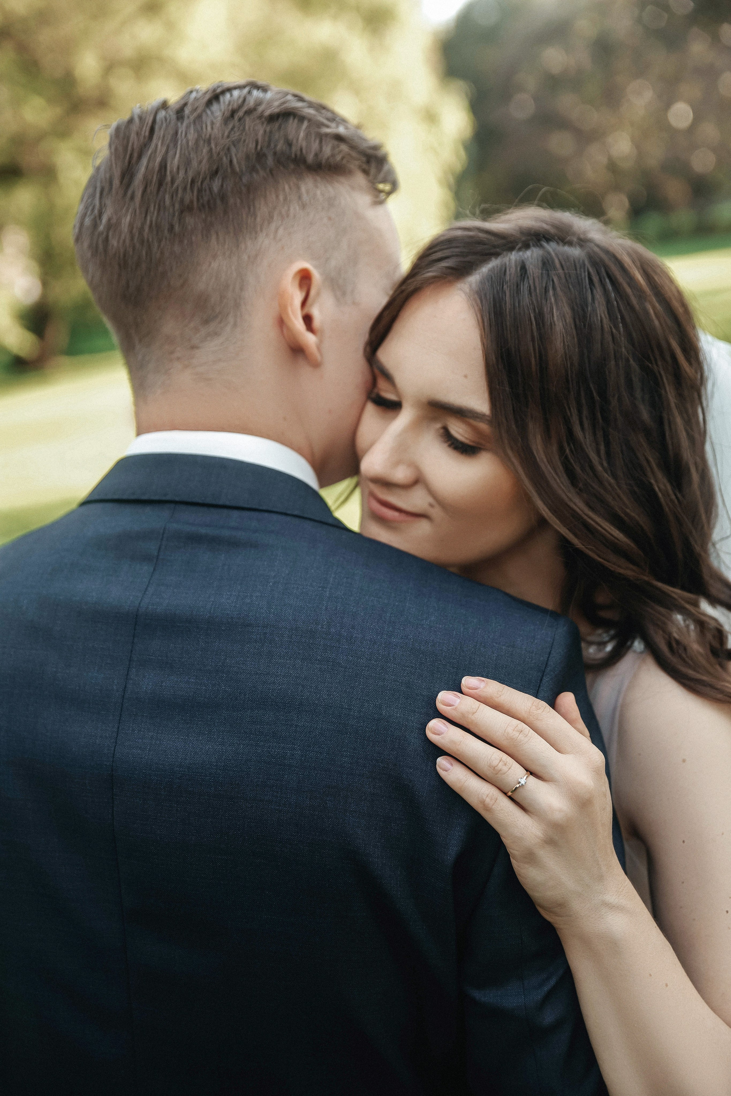 Свадебная фотосессия в Измайловском парке. Свадебный и семейный фотограф в Москве