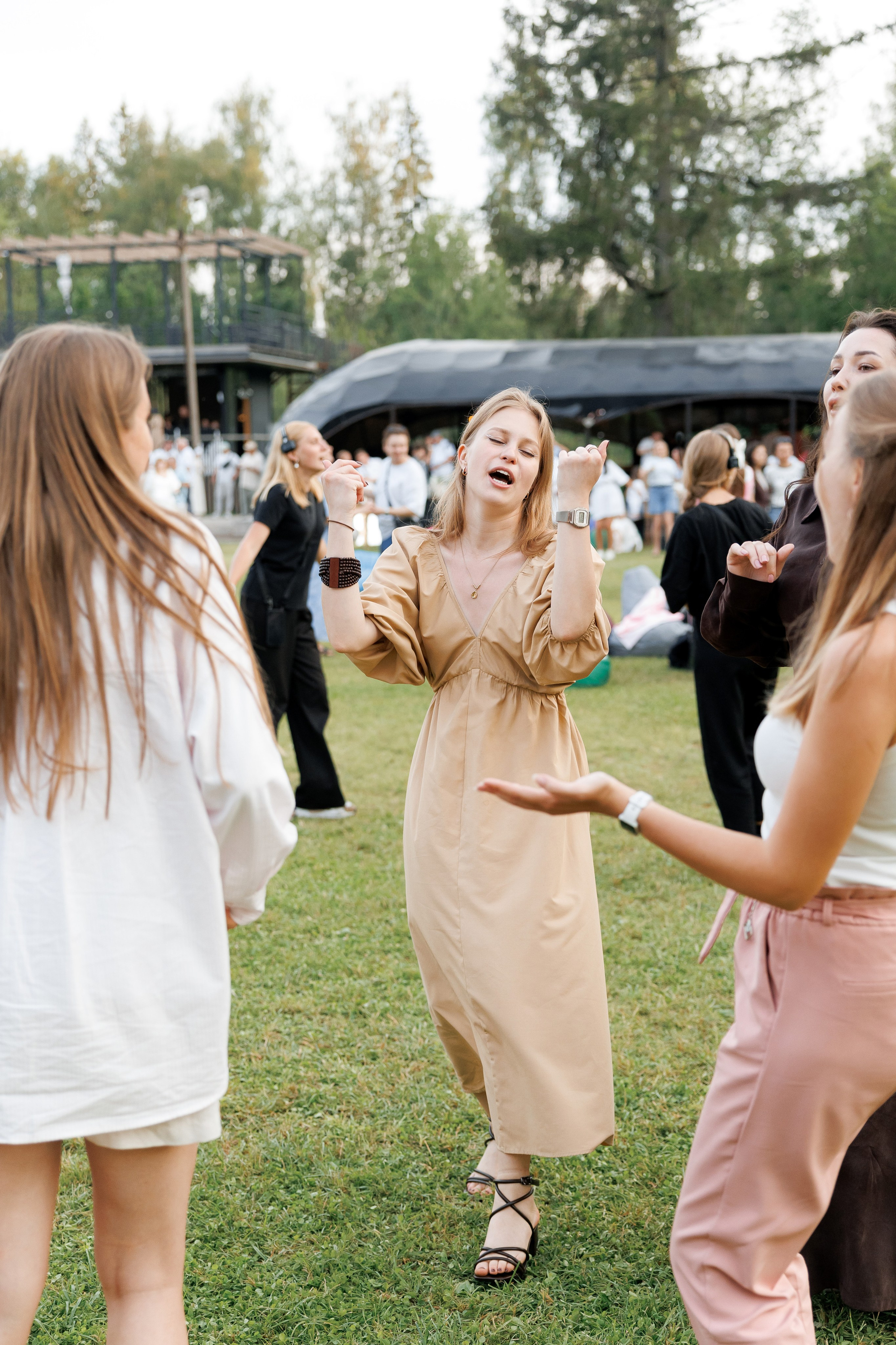 Food фестиваль и тимбилдинг. Свадебный репортажный фотограф в Москве