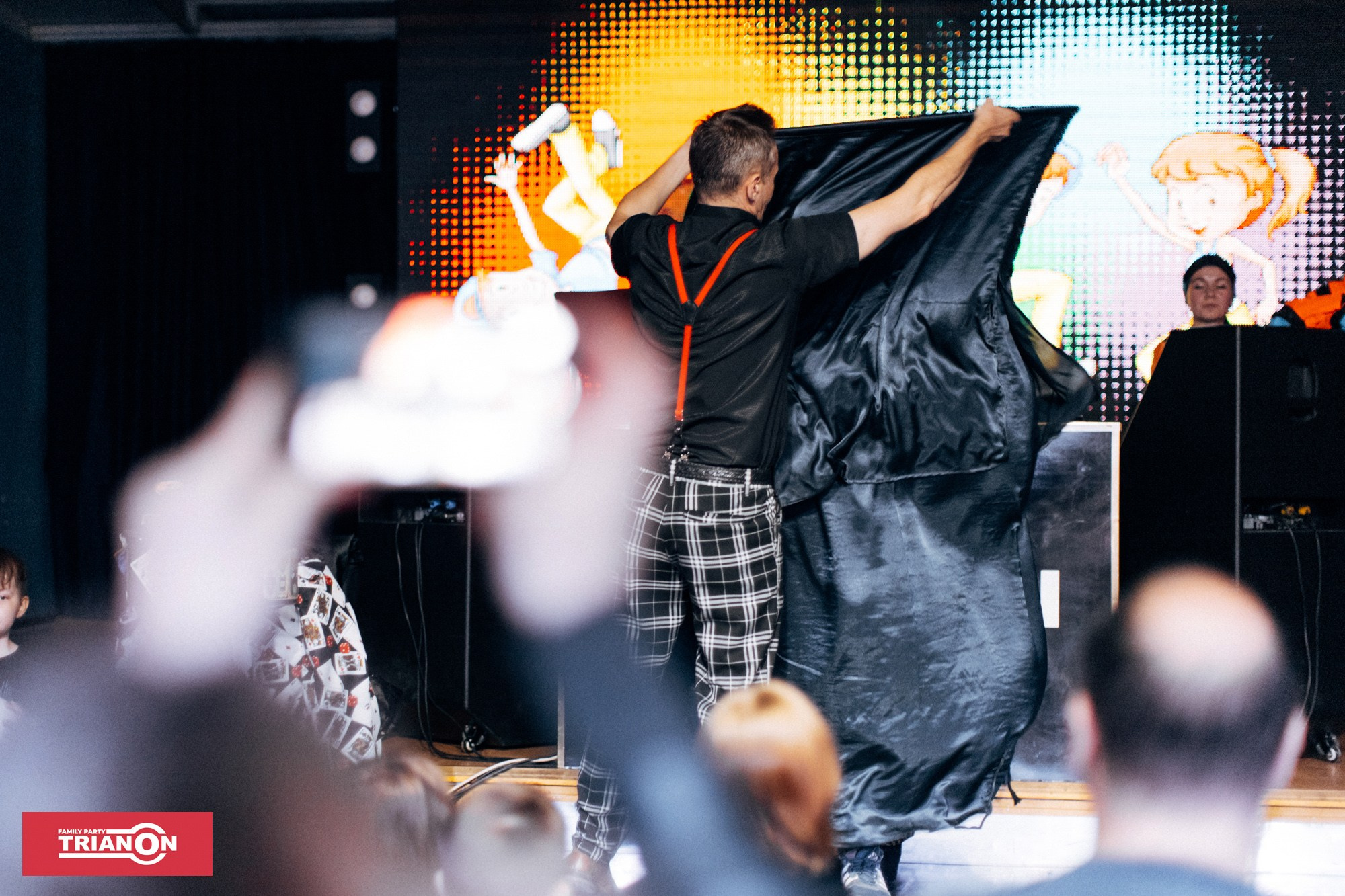 Семейная дискотека TRIANON. Фотограф Владимир Молоканов