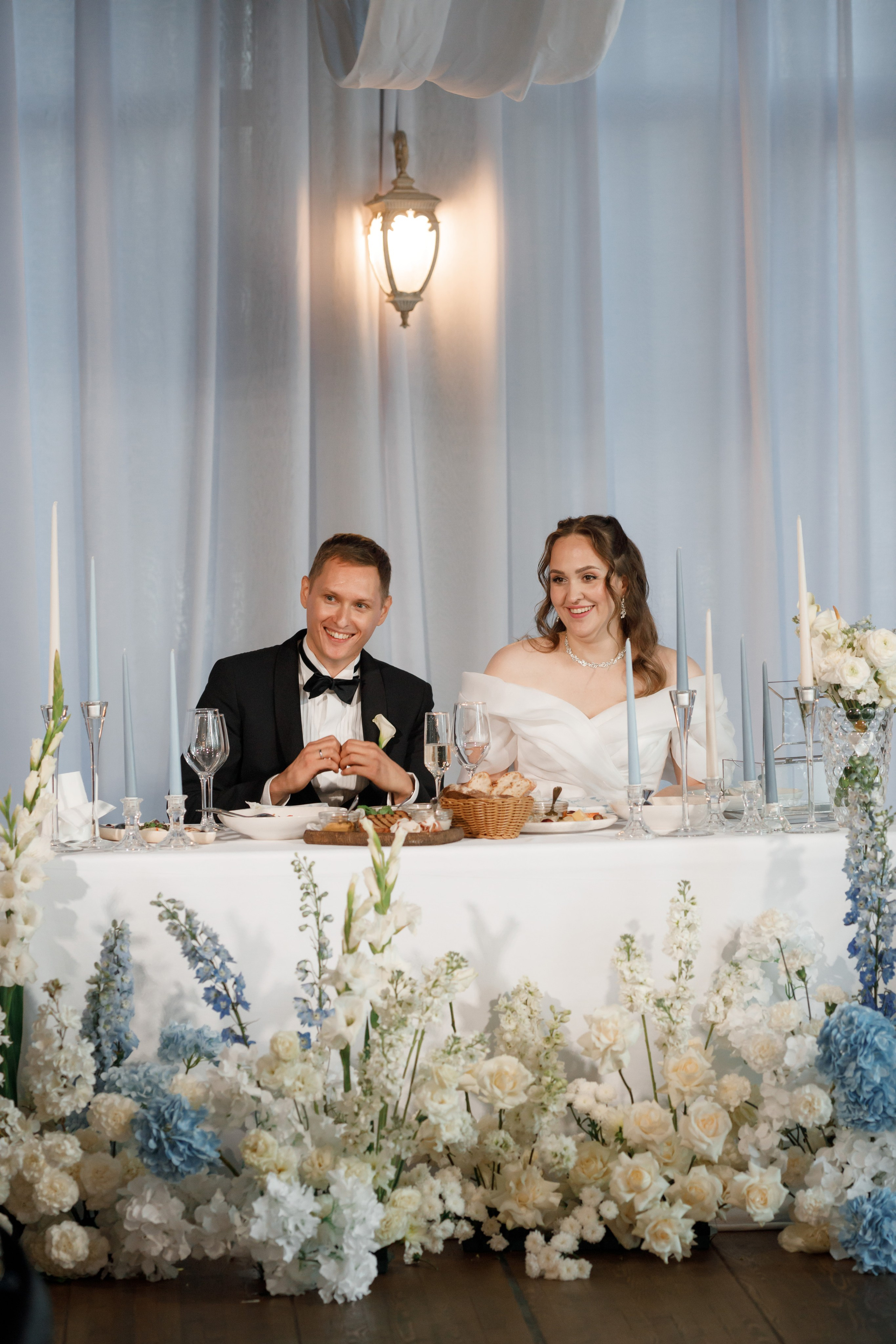 Свадебная фотосессия в отеле Сенешаль. Свадебный и репортажный фотограф (Москва, Королев и другие)