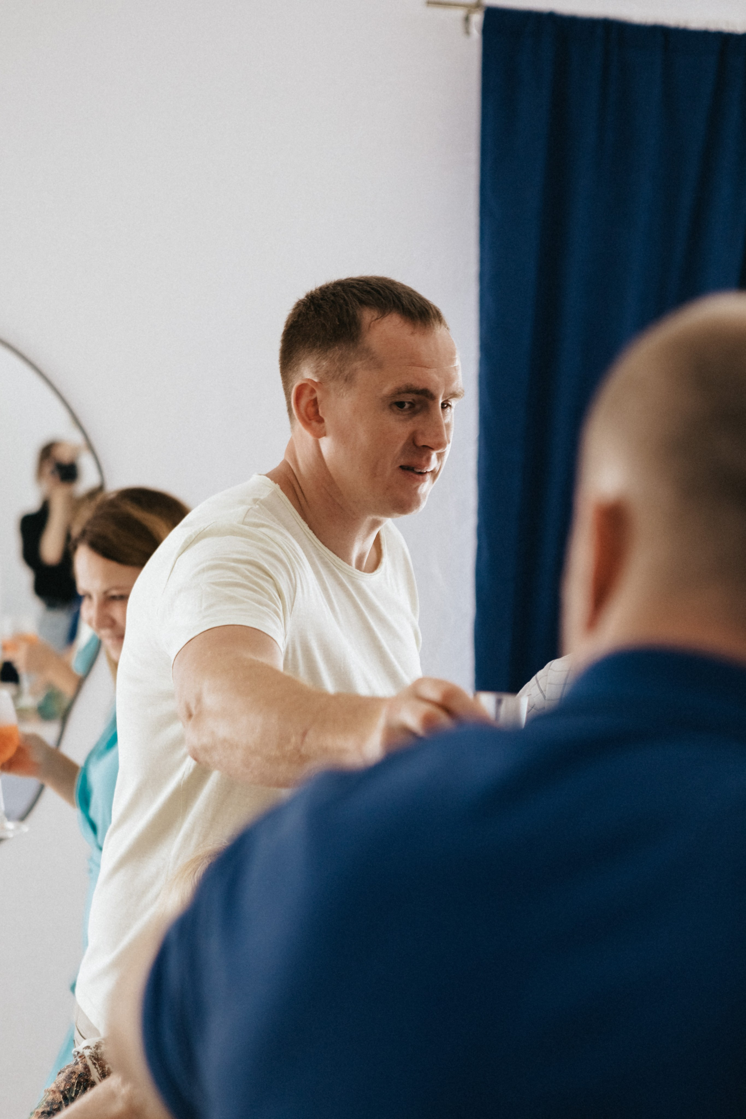 Лиза и Сережа. Роспись и тусовка в коттедже. Свадебный и портретный фотограф в Москве Анастасия Масюк