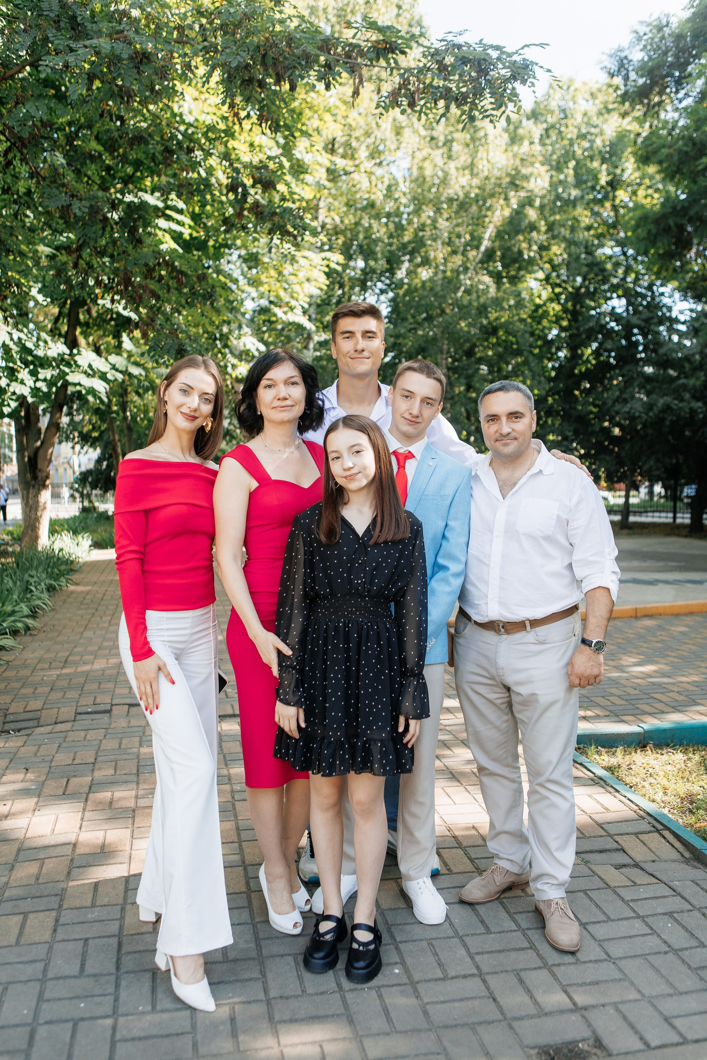 Выпускной Гимназия 12 2024 г. Свадебный и портретный Фотограф в Липецке Дмитрий Котюков