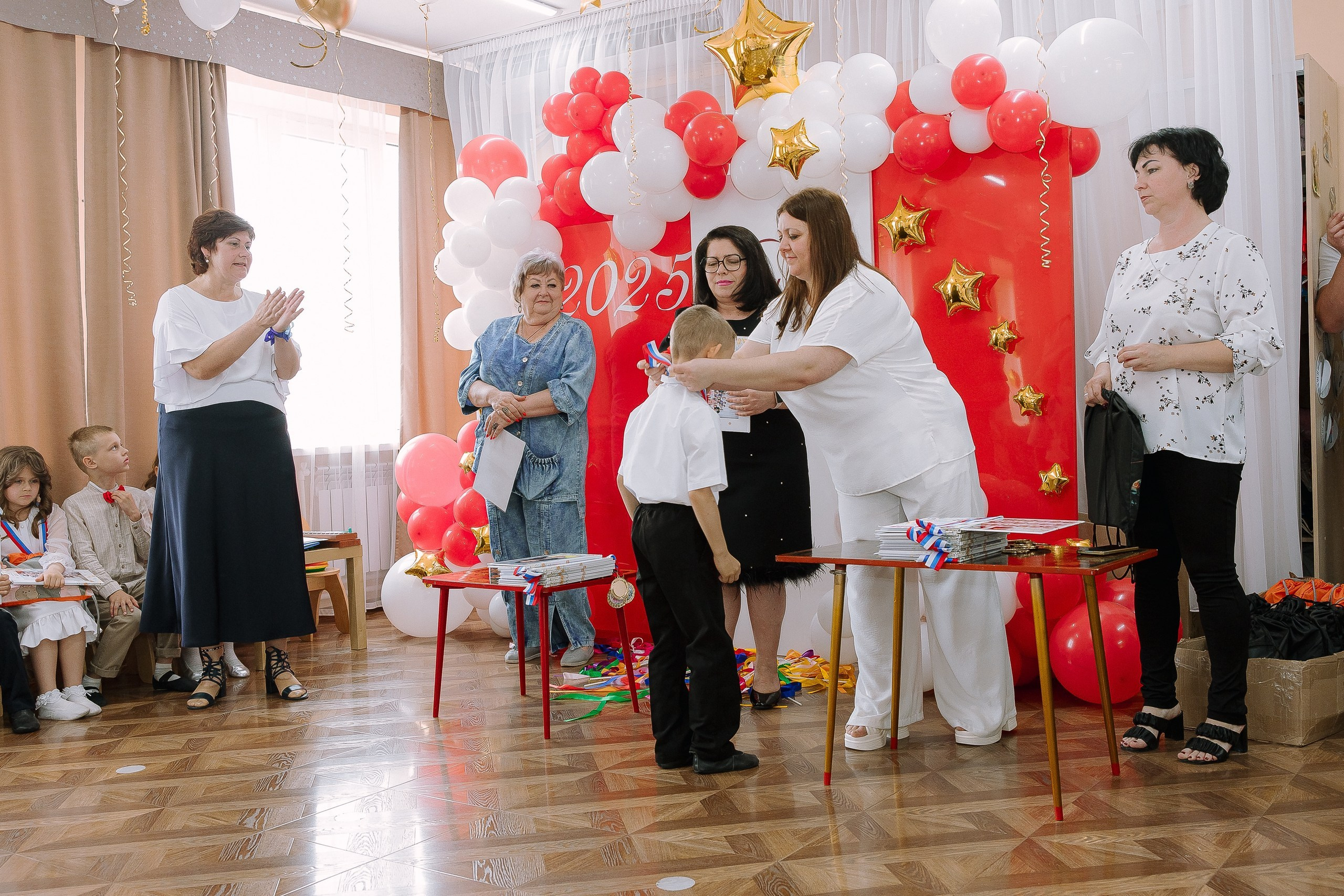 Выпускной в ДС 26. Выпускные альбомы Натальи Бутко: Новороссийск, Анапа, Геленджик