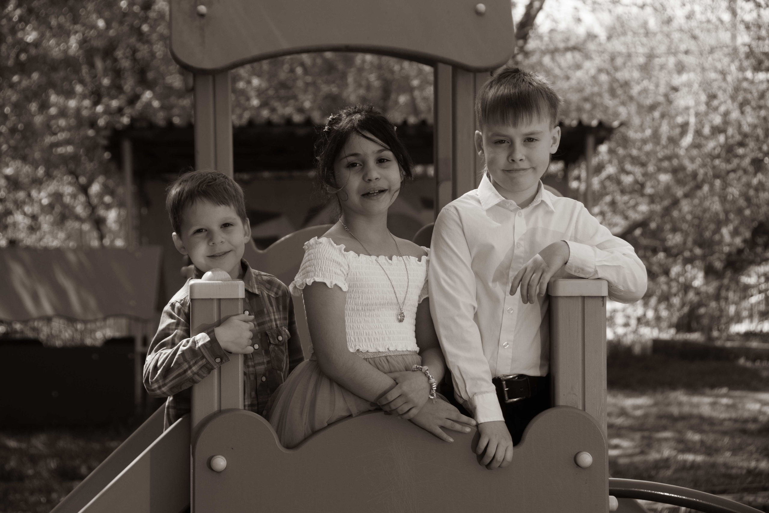 2023 г. Портреты выпускников. Репортажный и детский фотограф в Новосибирске