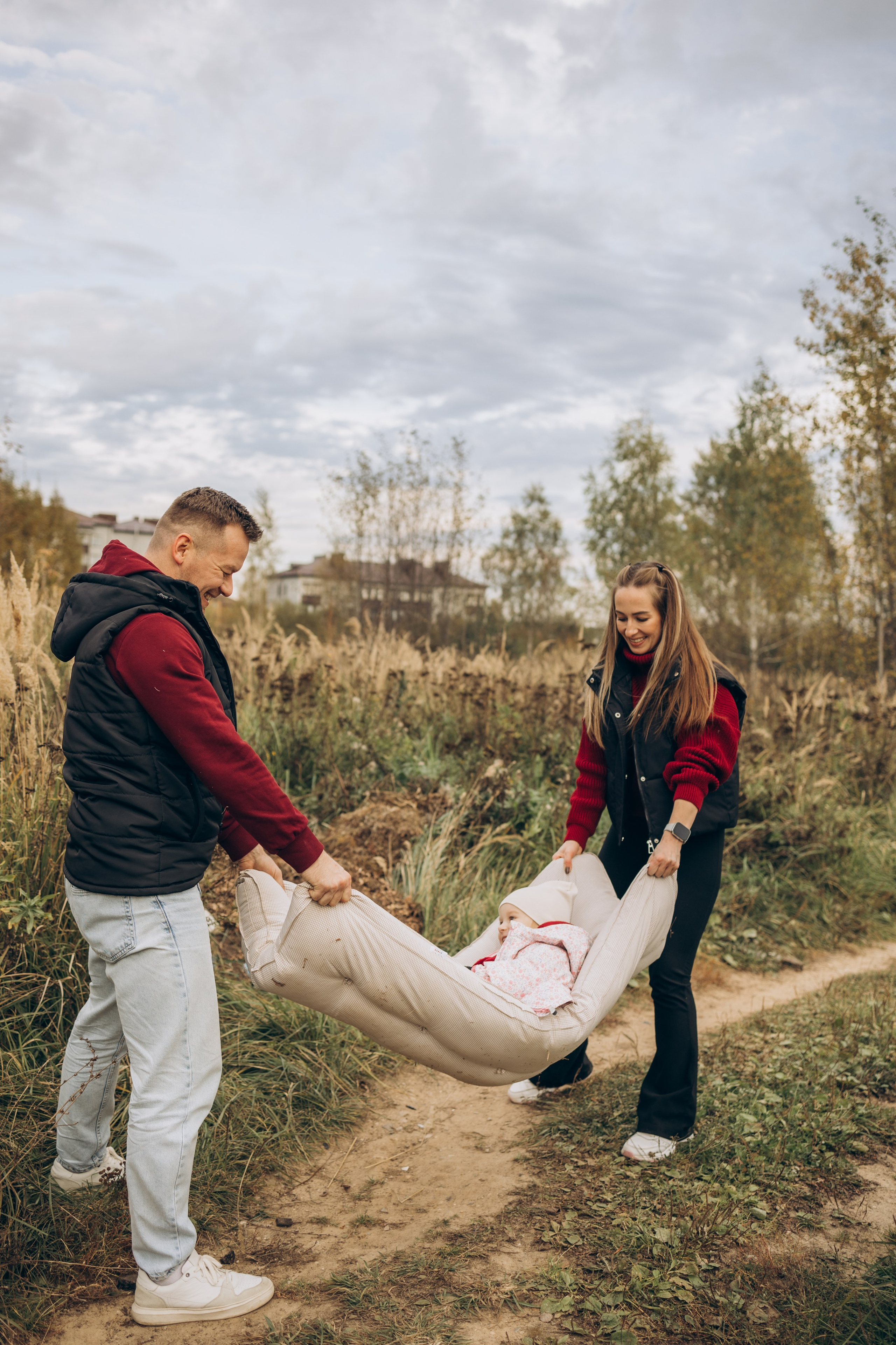 Летучий змей-семейная (4.10.2025 г.) г. Жуков (Калужская обл.). Надежда Стар семейный и церковный фотограф в Жукове и Калужской области