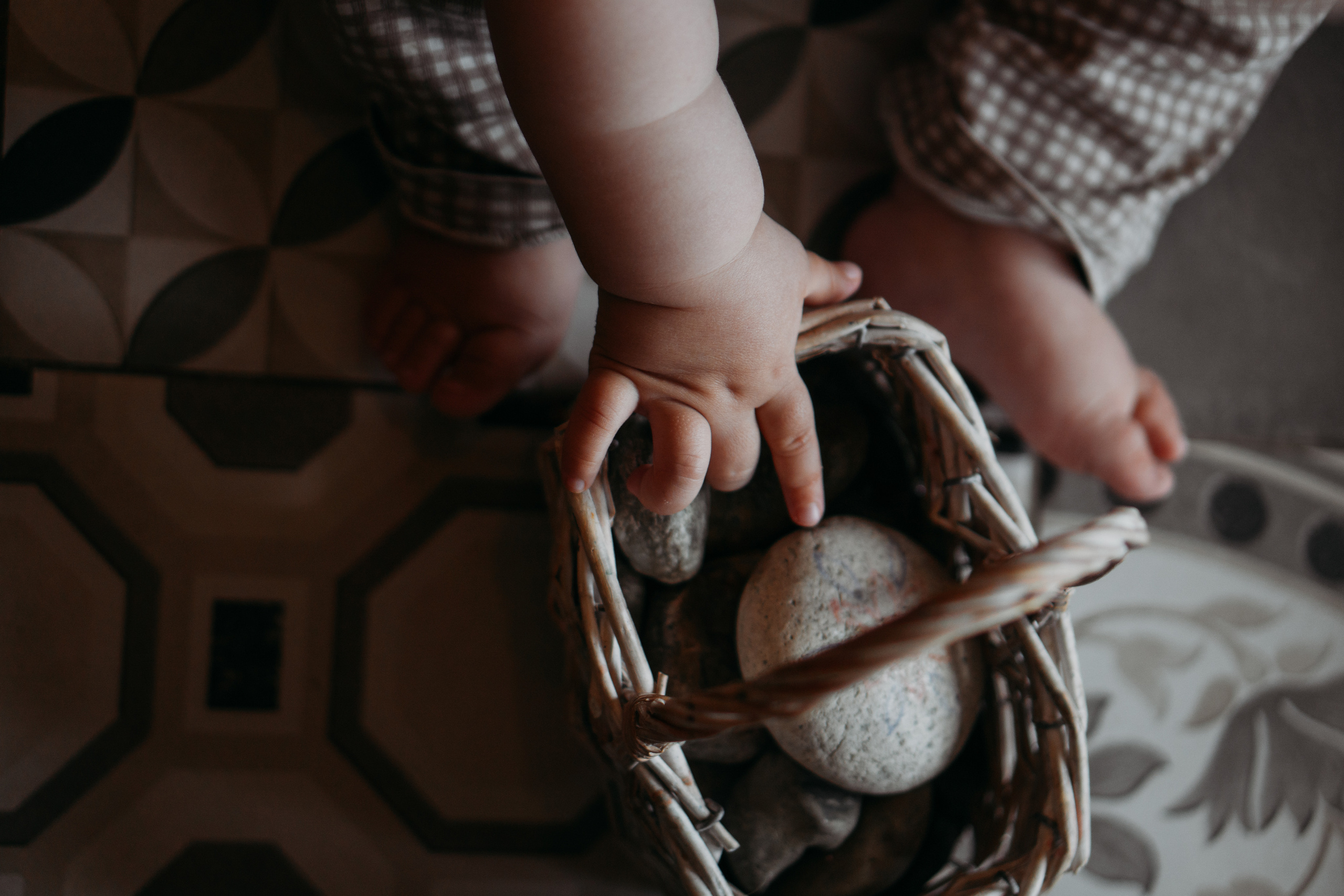 Один день мамы двух детей (Таня, Яша и Дарина). Семейный домашний фотограф в Барнауле Мария Лобастова